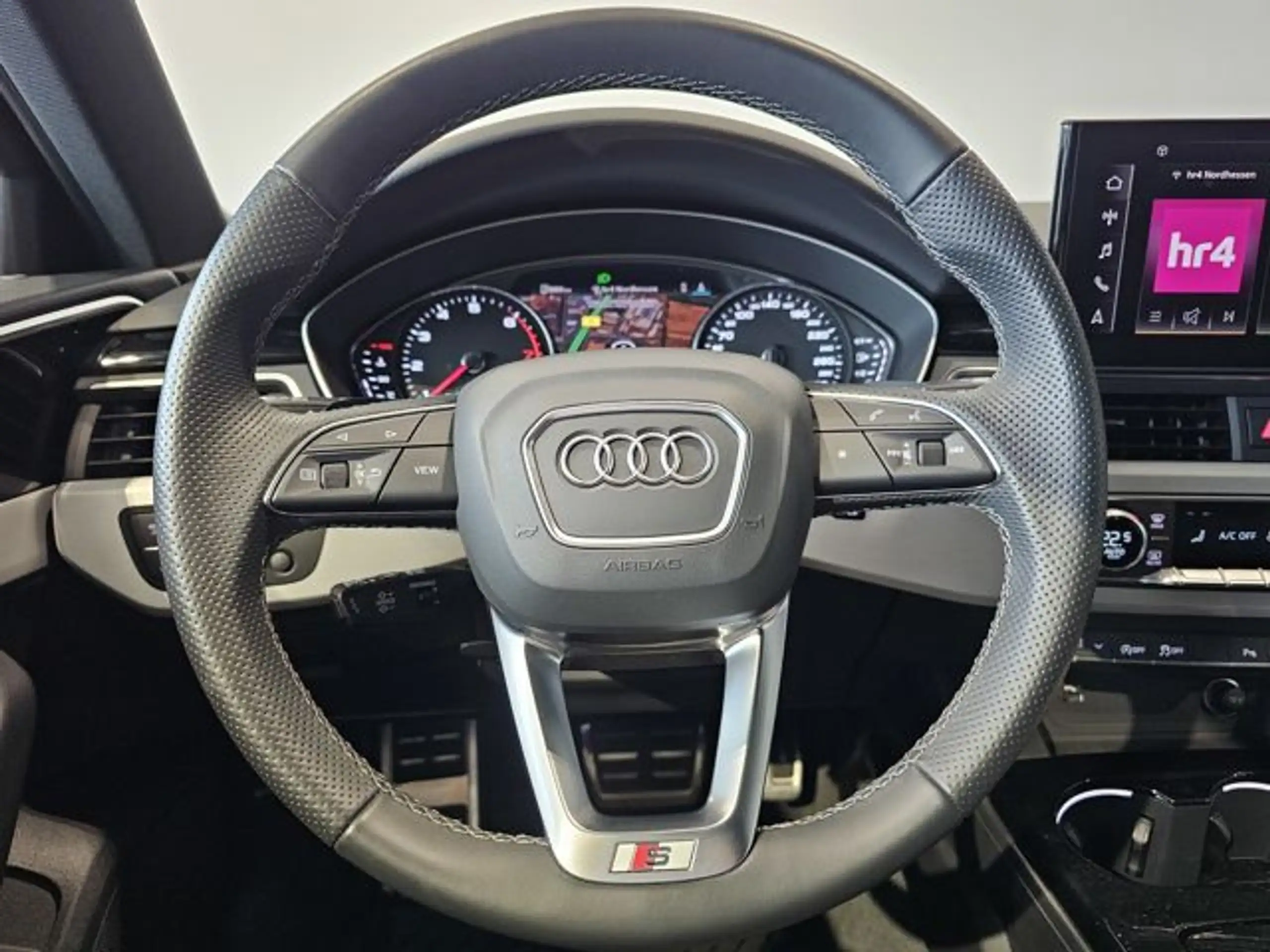 Audi - A4