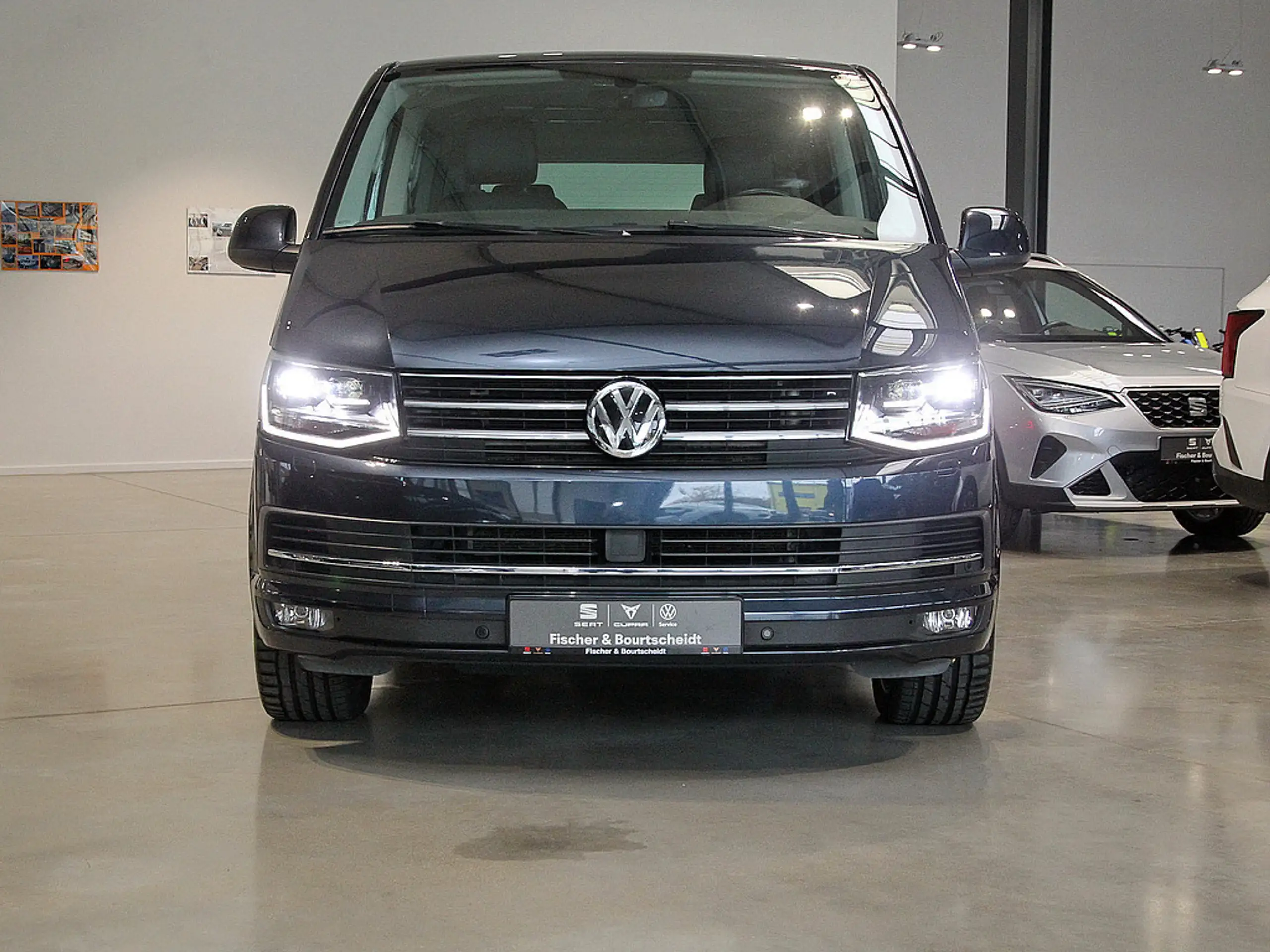 Volkswagen - T6 Multivan