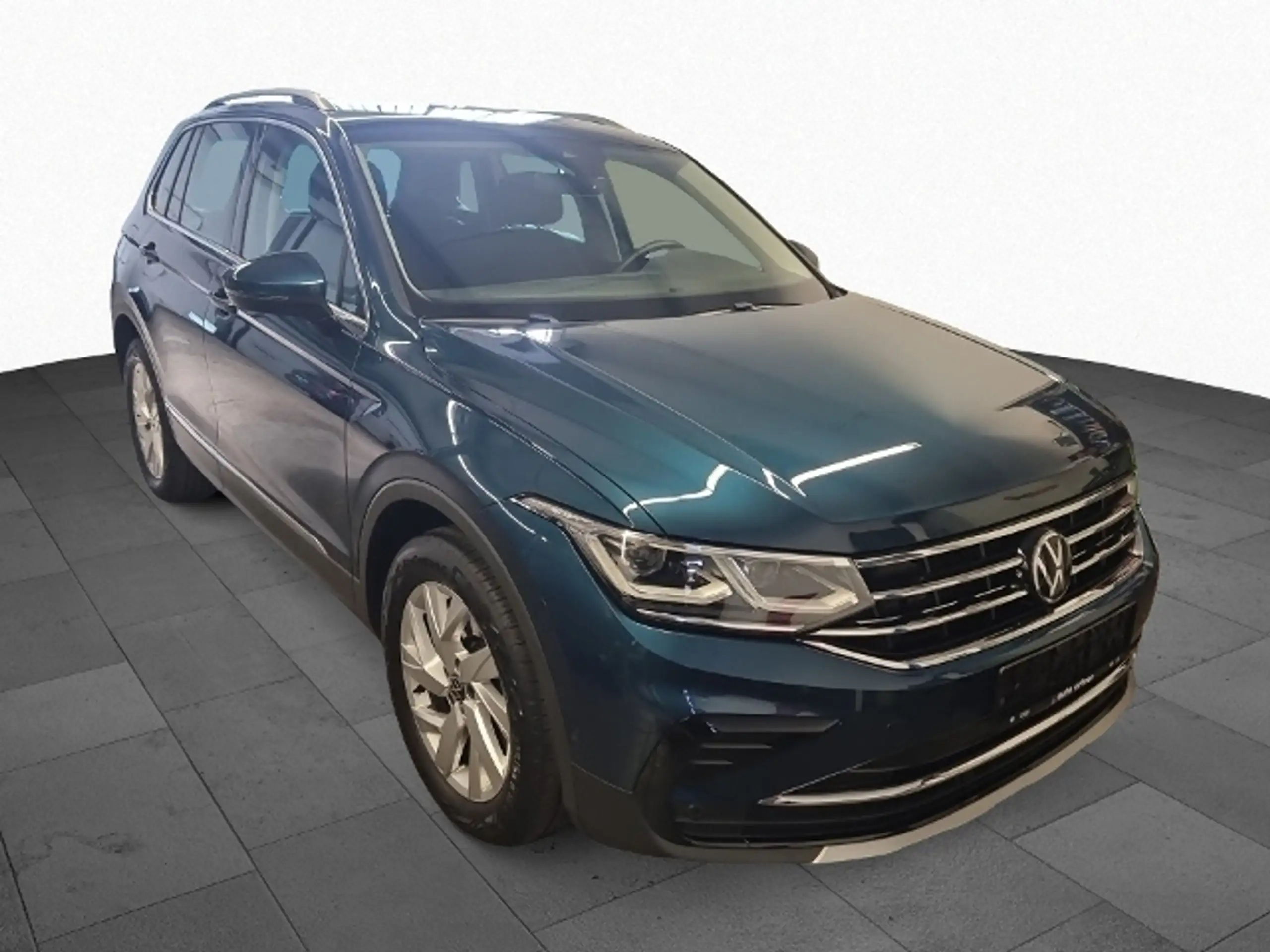 Volkswagen - Tiguan