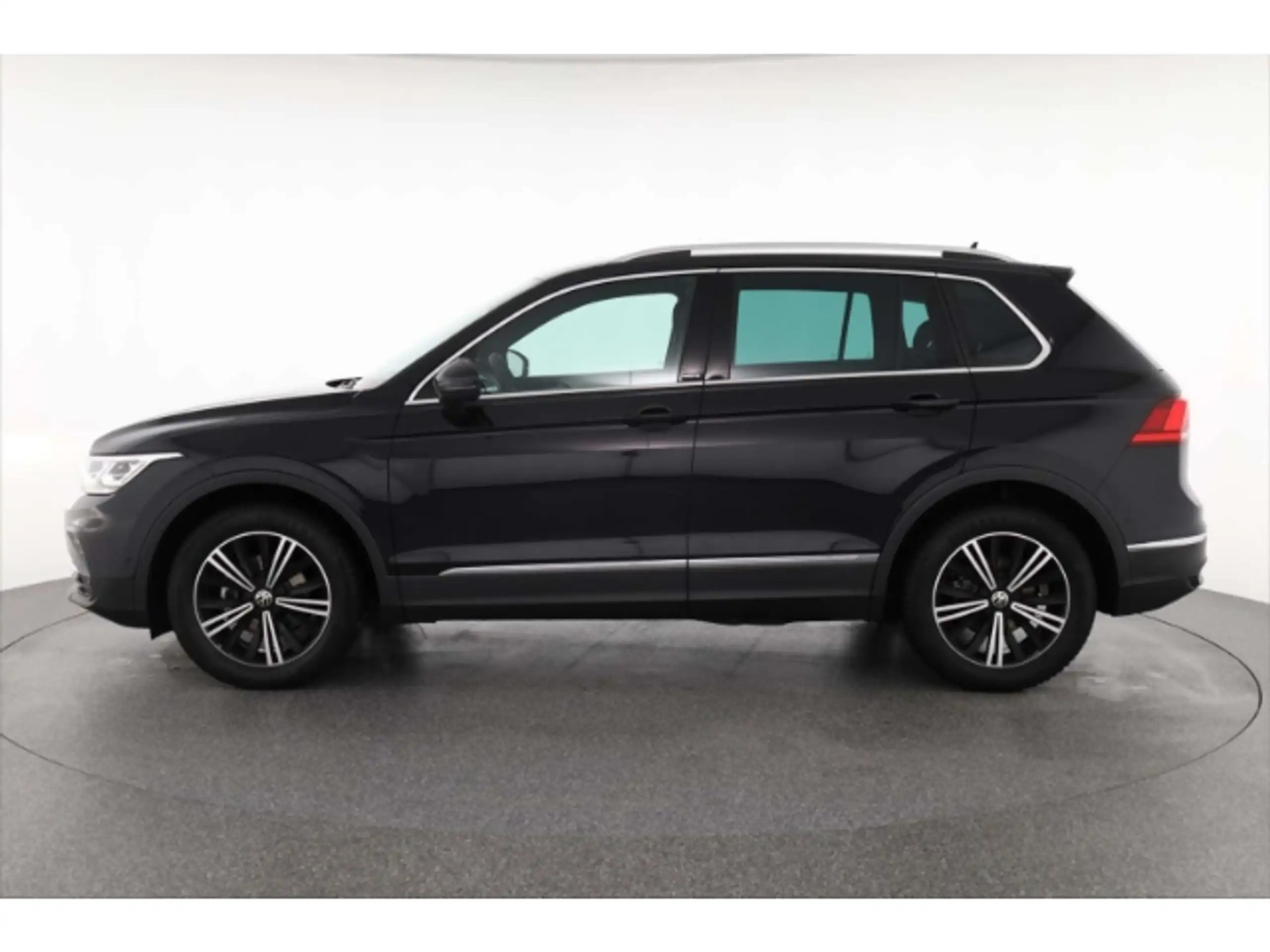 Volkswagen - Tiguan