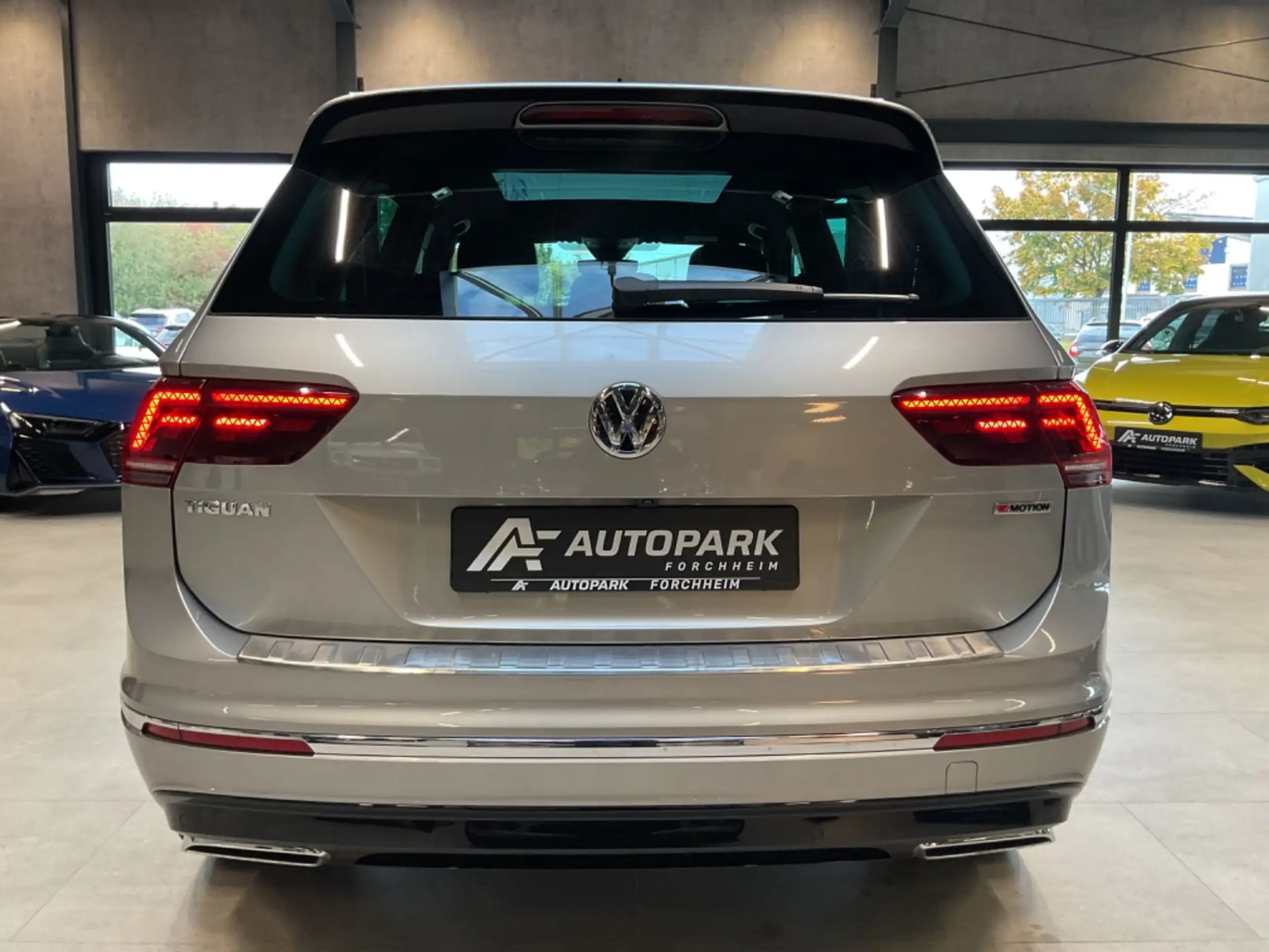 Volkswagen - Tiguan