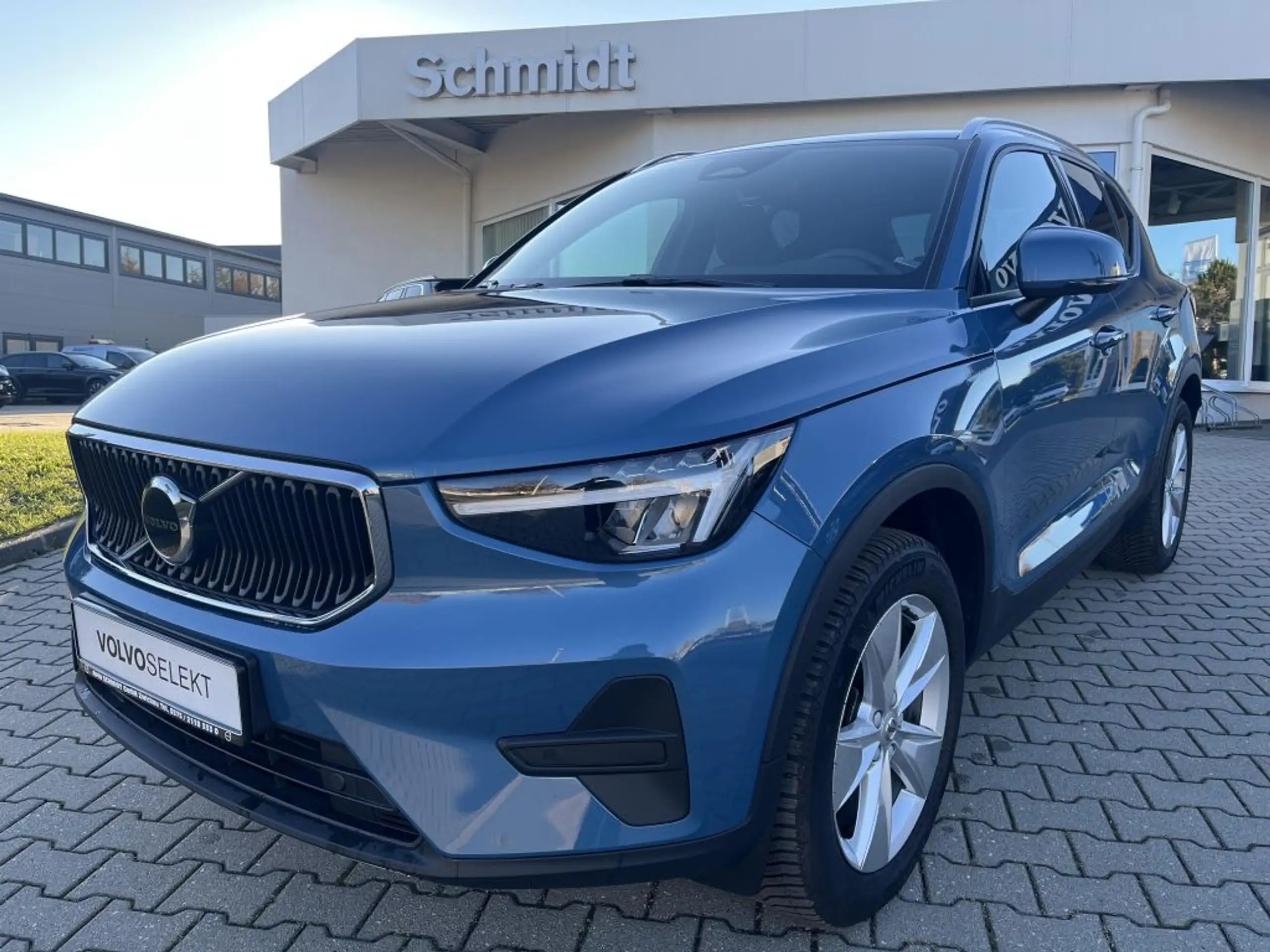 Volvo - XC40