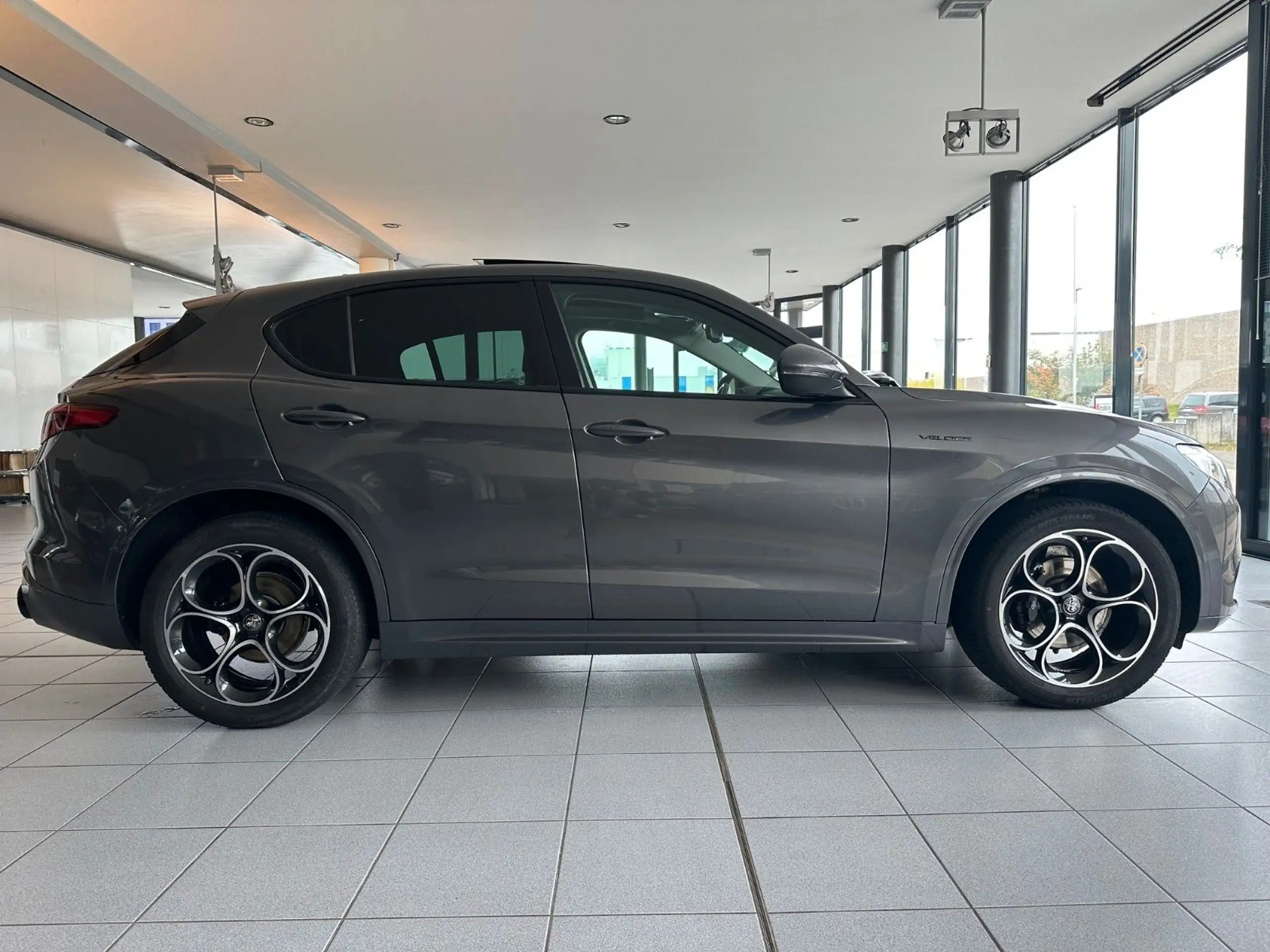 Alfa Romeo - Stelvio