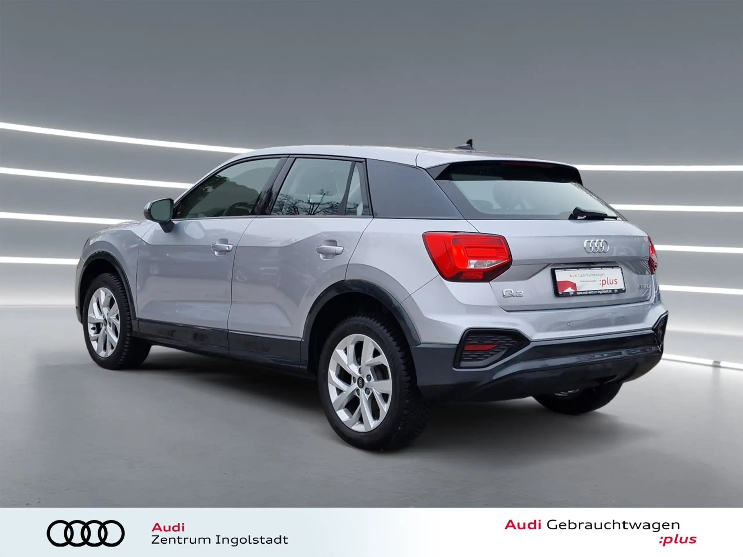 Audi - Q2