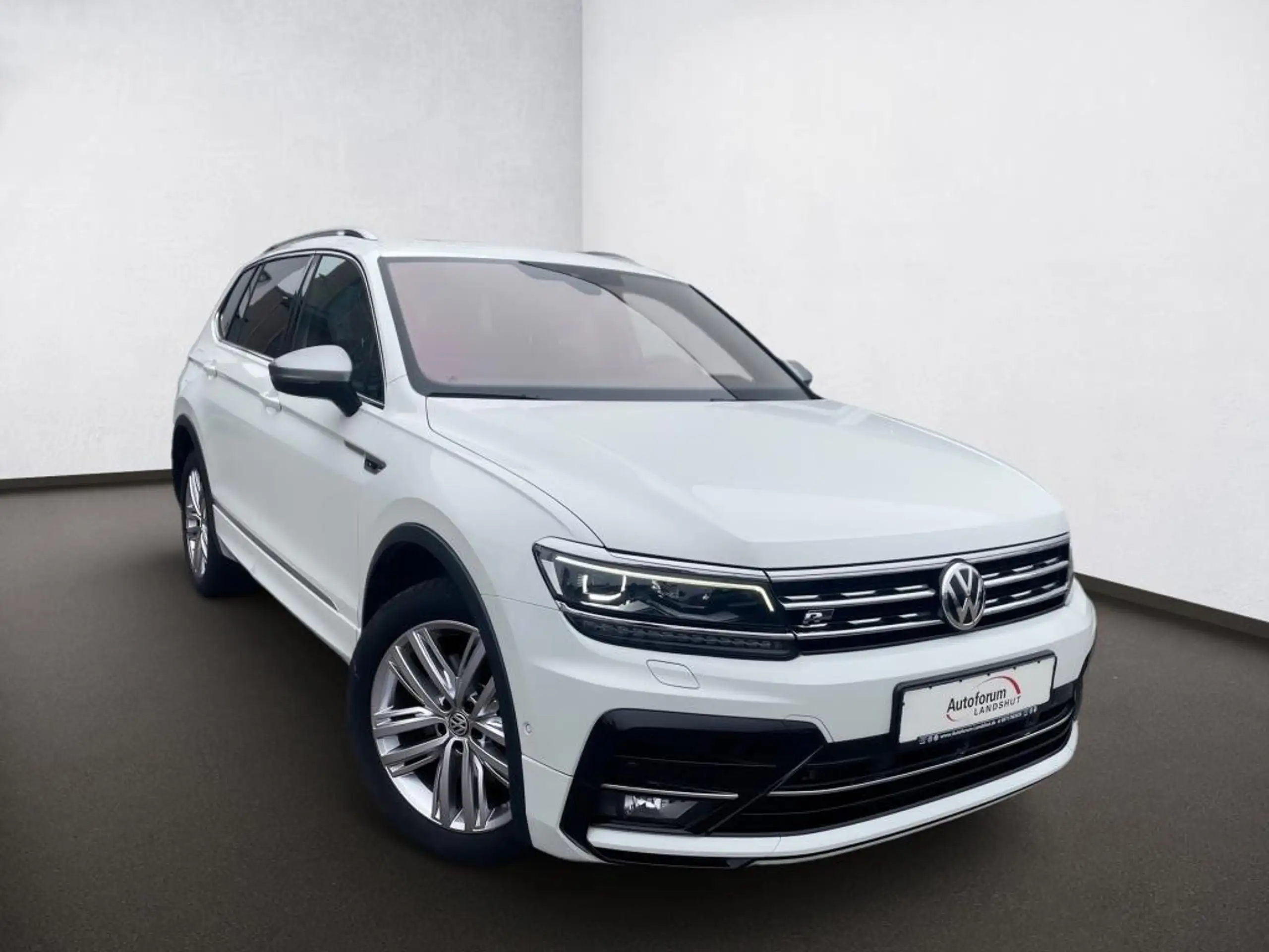 Volkswagen - Tiguan Allspace