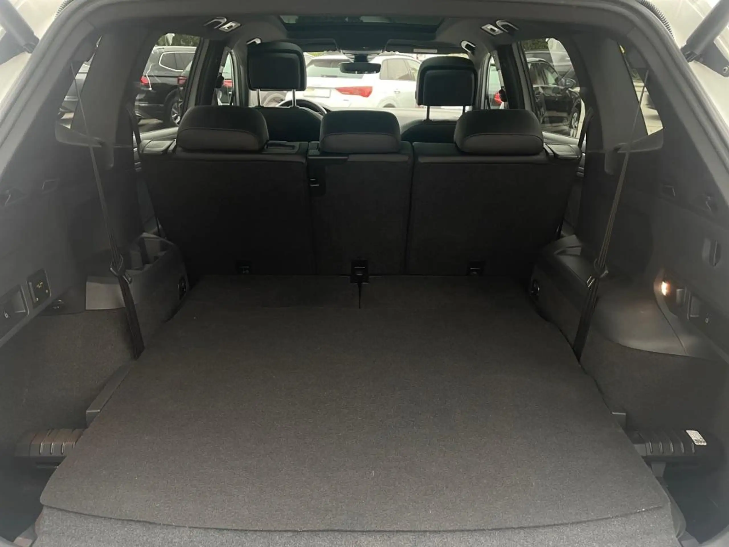 Volkswagen - Tiguan Allspace