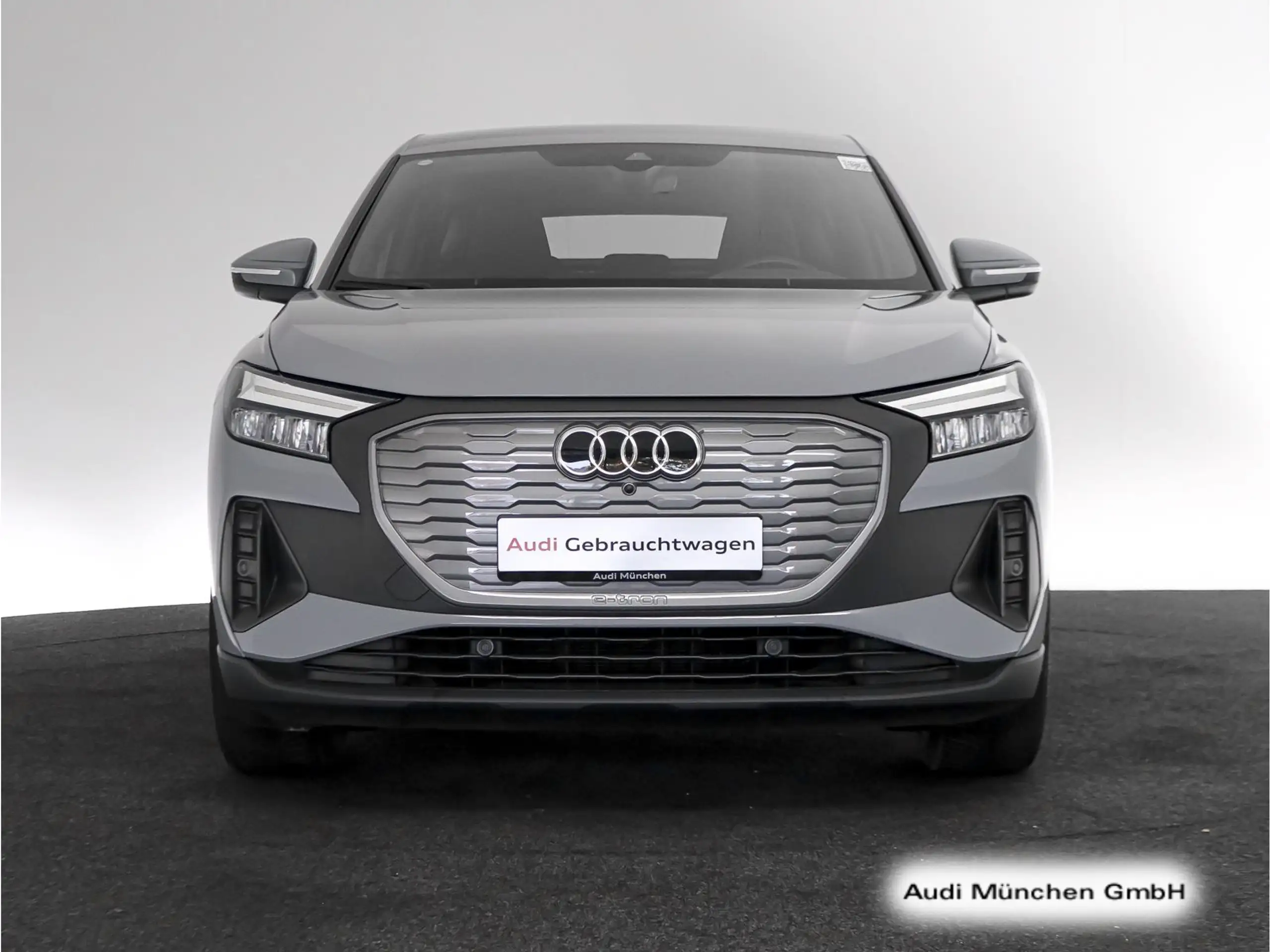 Audi - Q4 e-tron