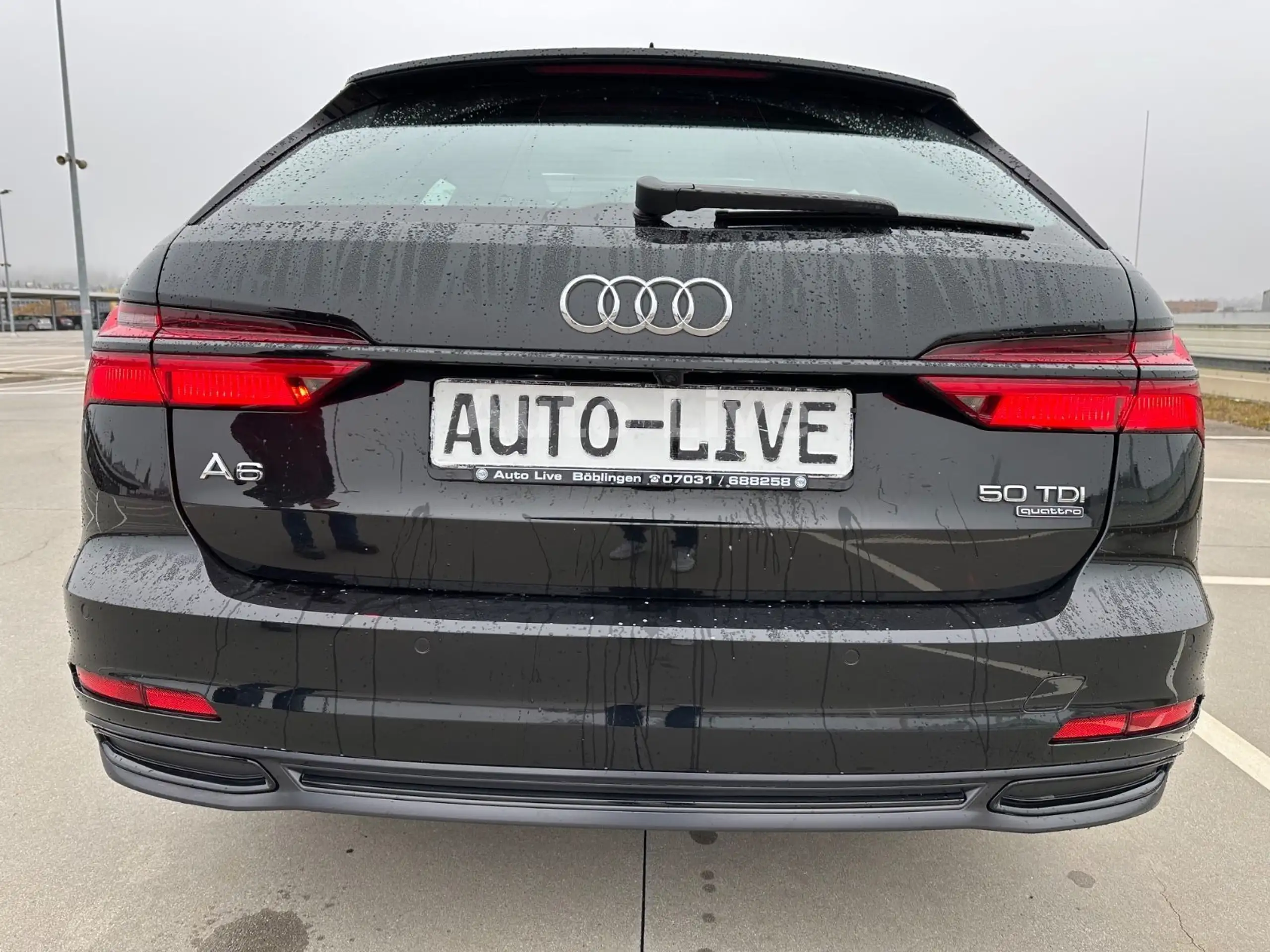 Audi - A6