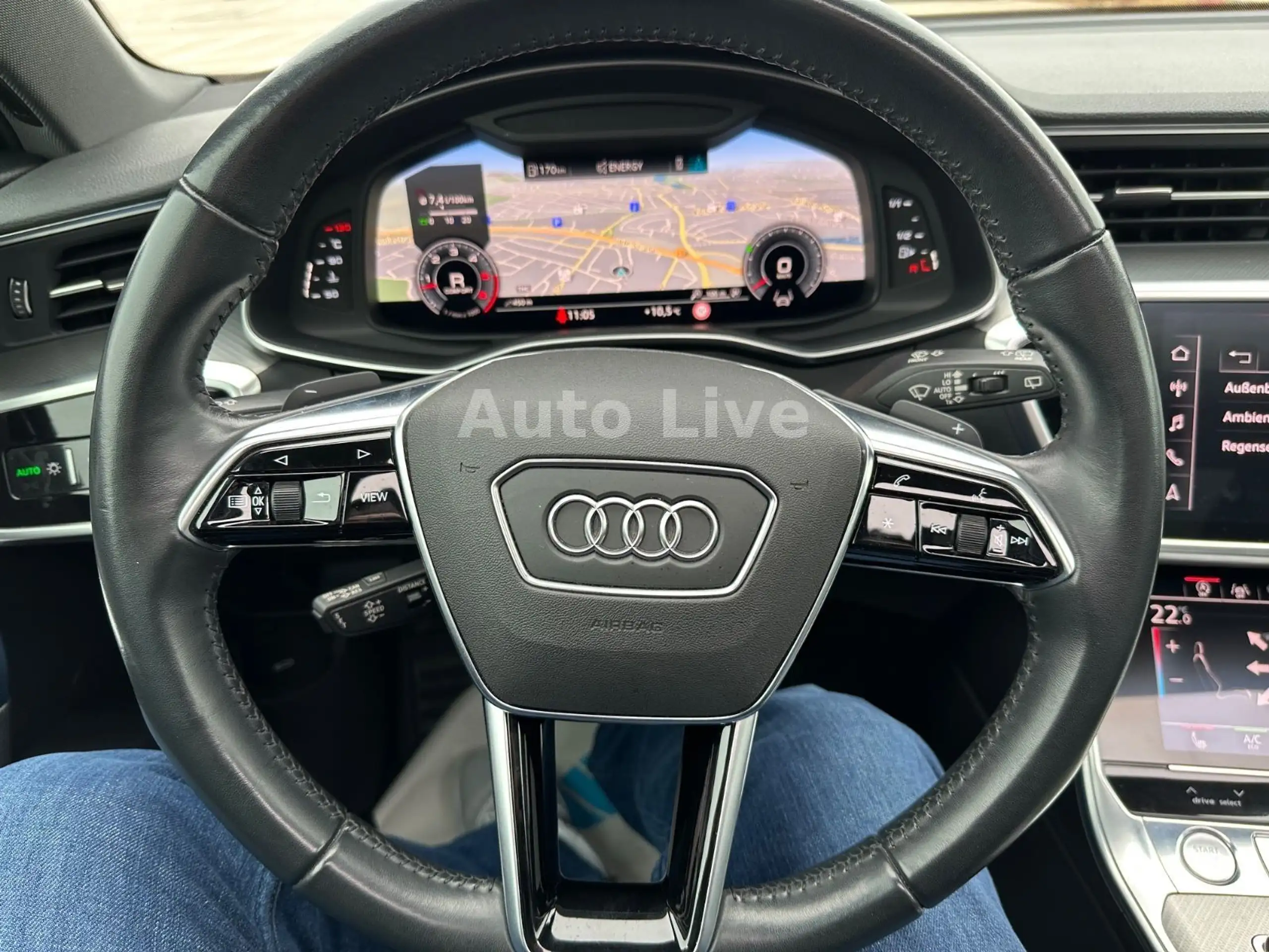 Audi - A6