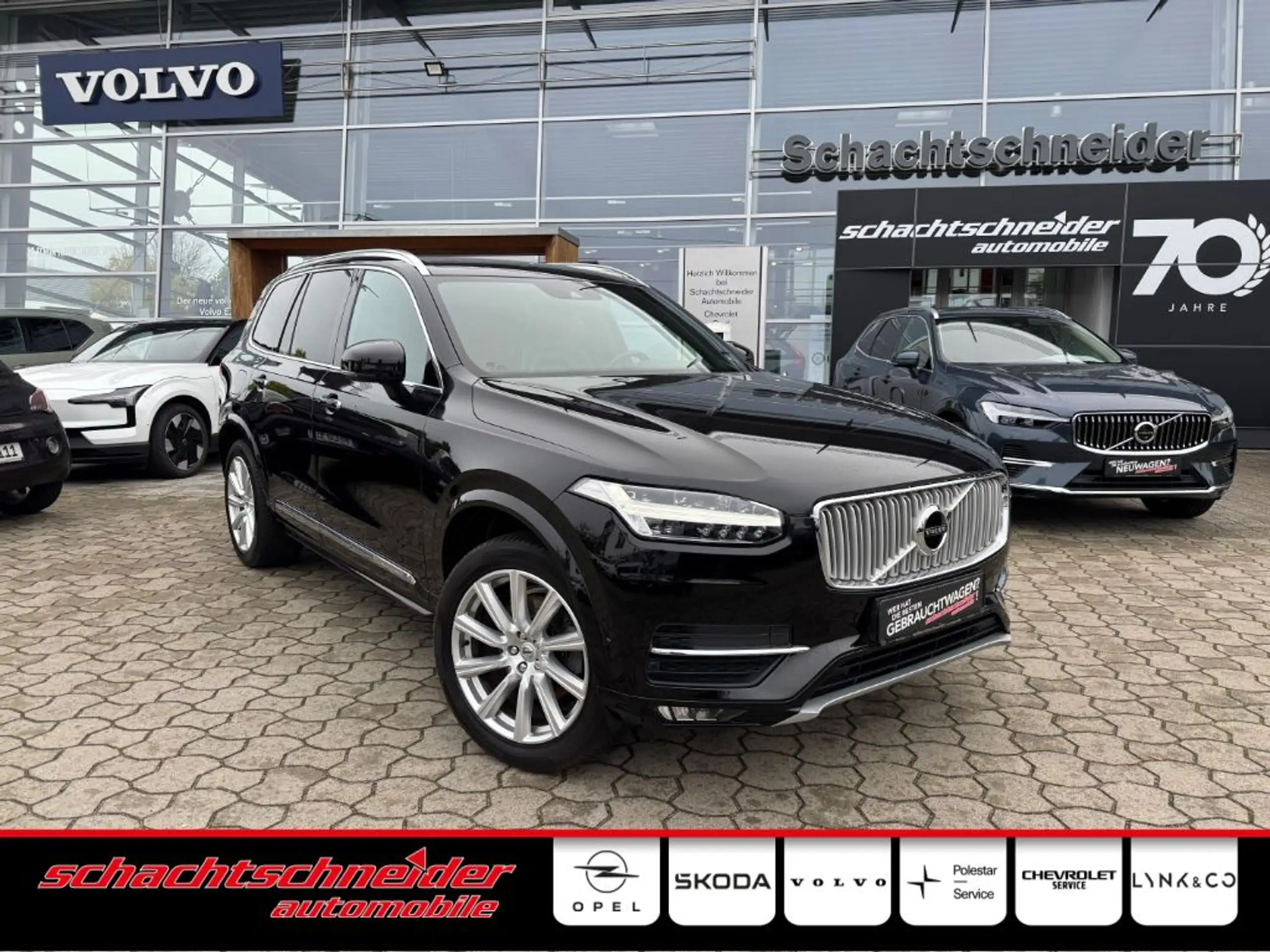 Volvo - XC90