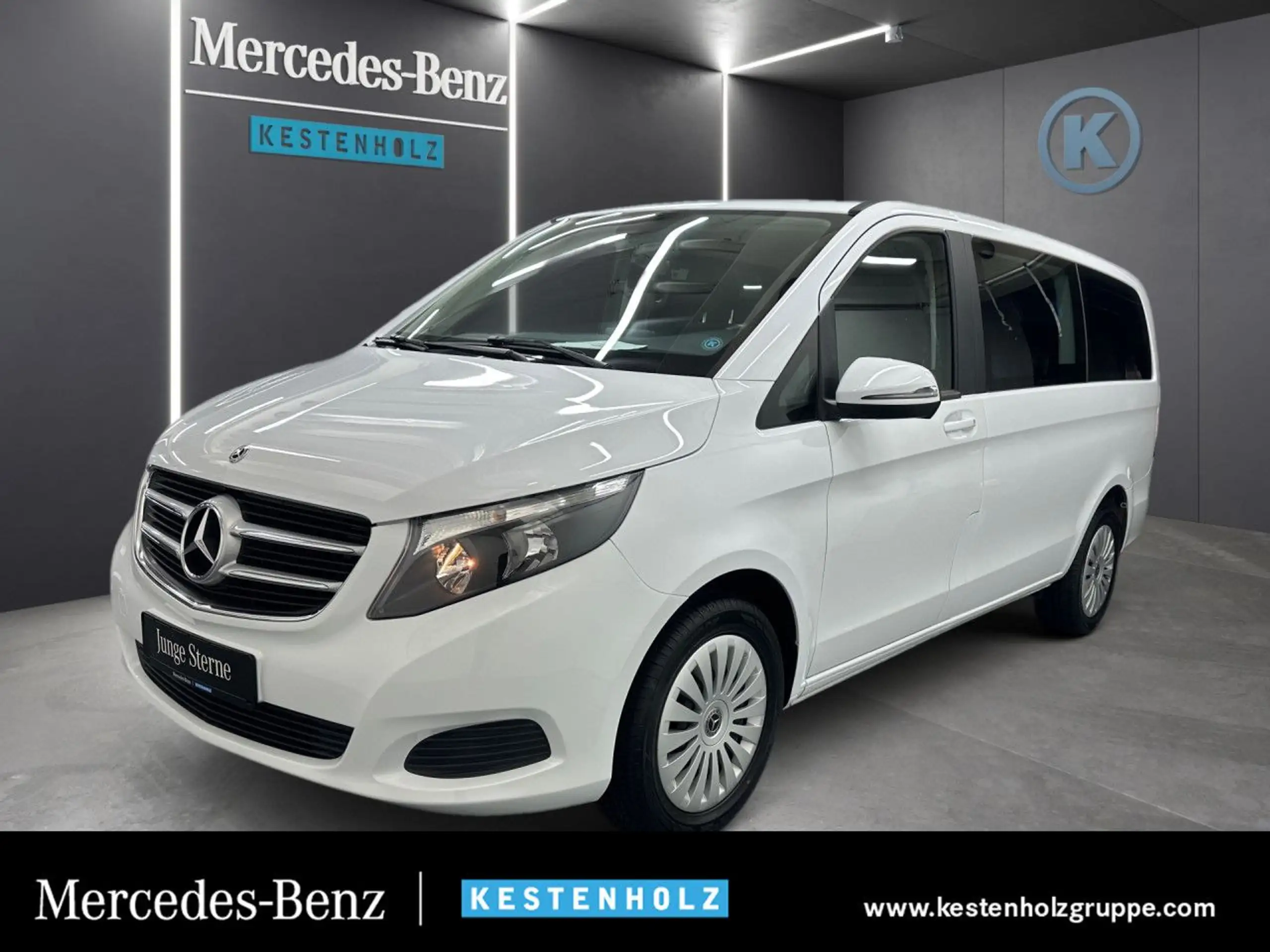 Mercedes-Benz - V 200