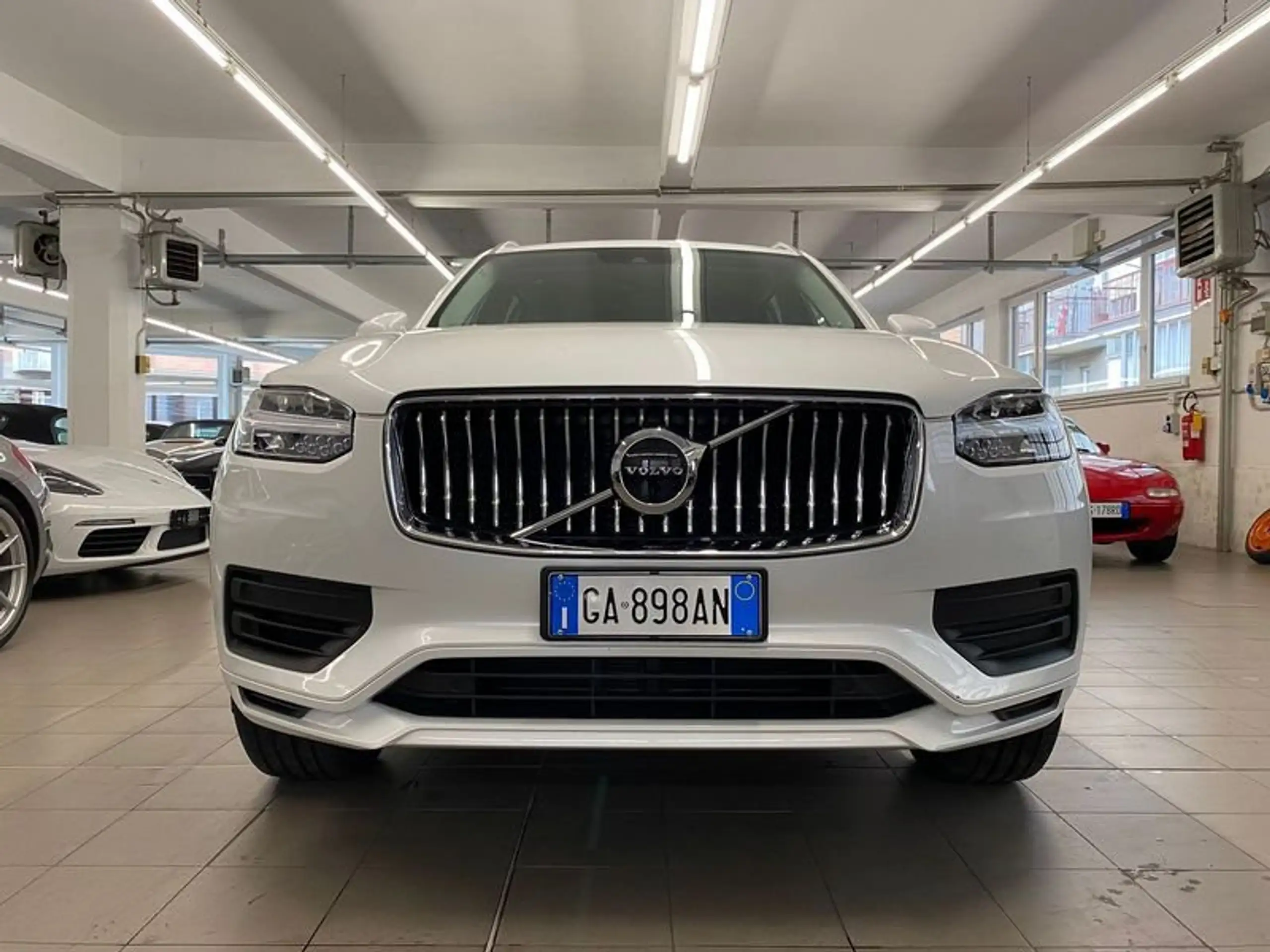 Volvo - XC90