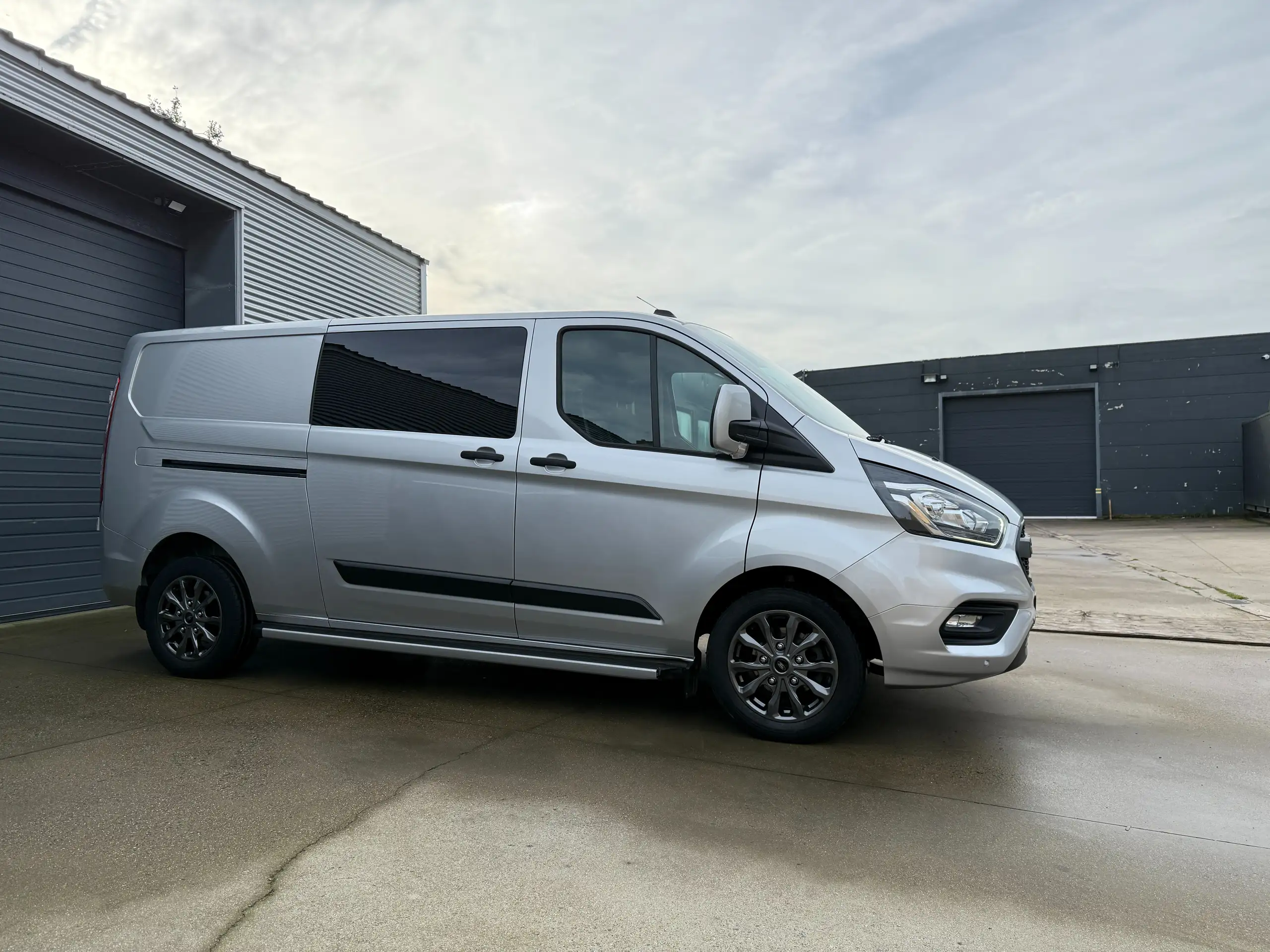 Ford - Transit Custom