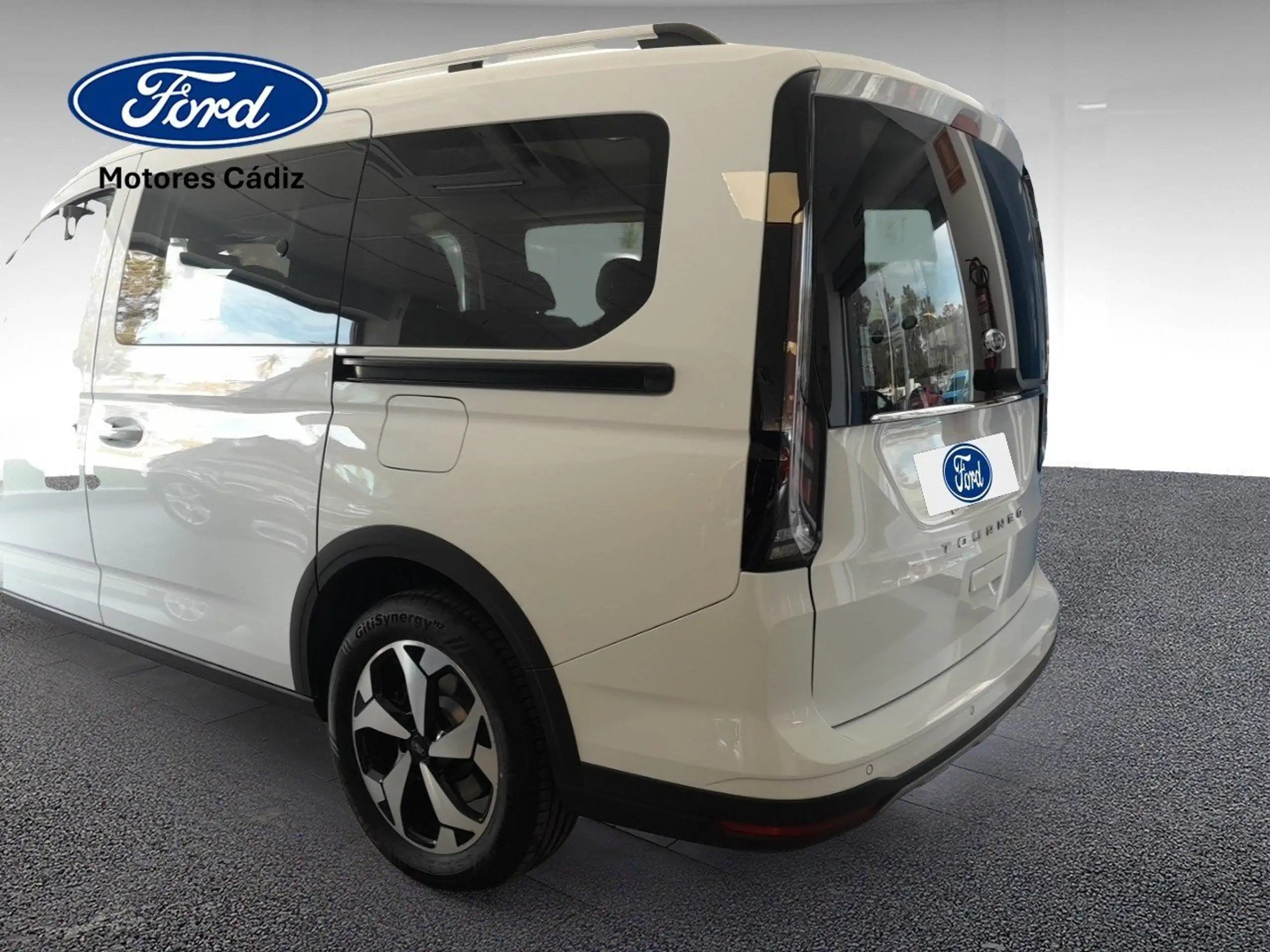 Ford - Tourneo Connect