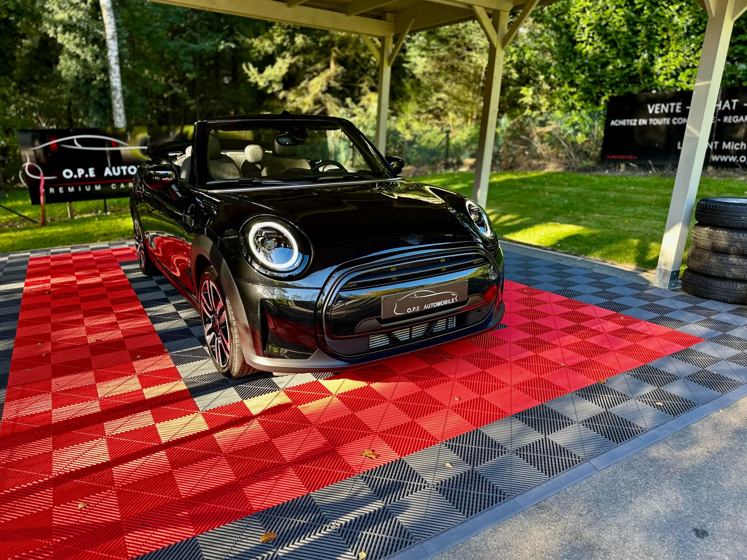 MINI - Cooper Cabrio