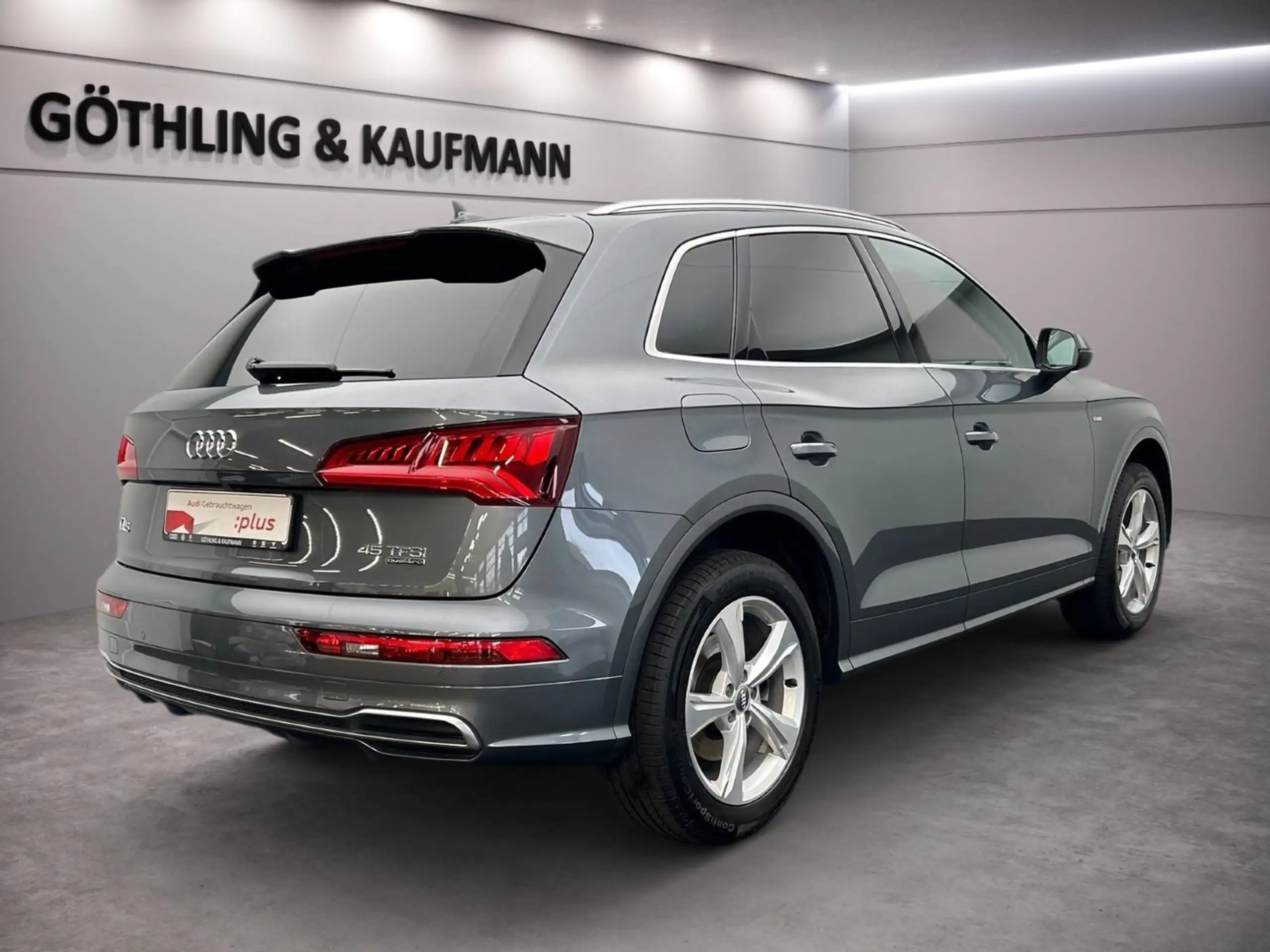 Audi - Q5