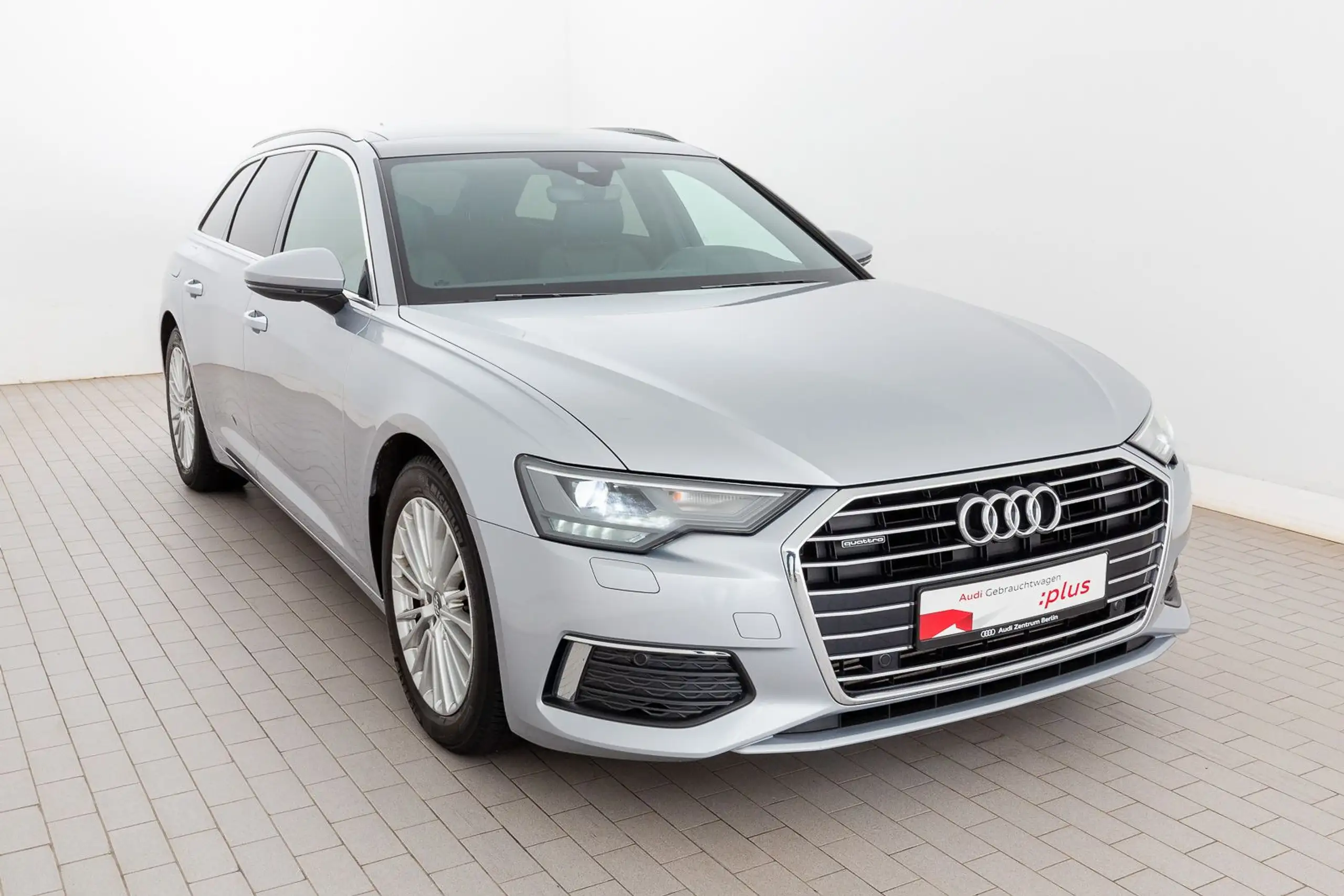 Audi - A6