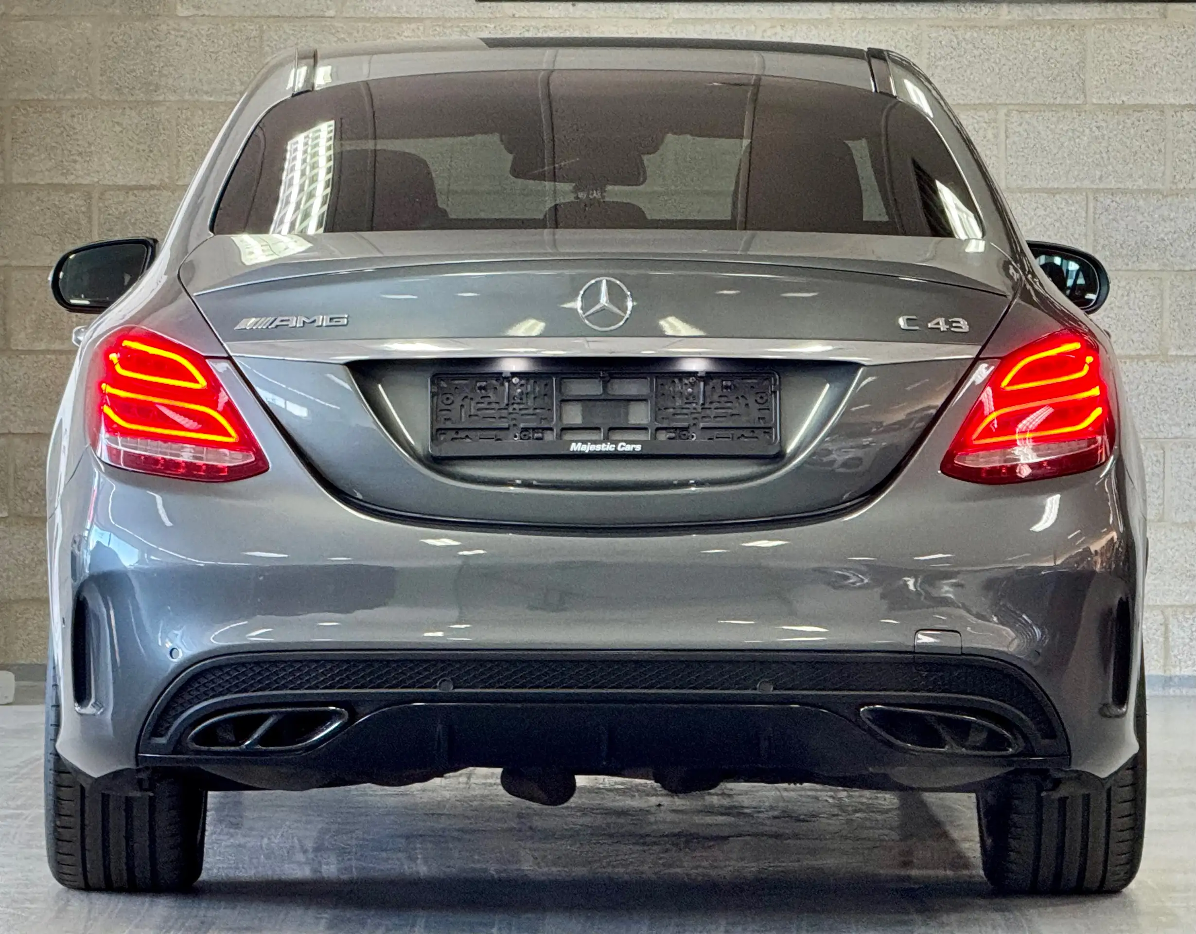 Mercedes-Benz - C 43 AMG