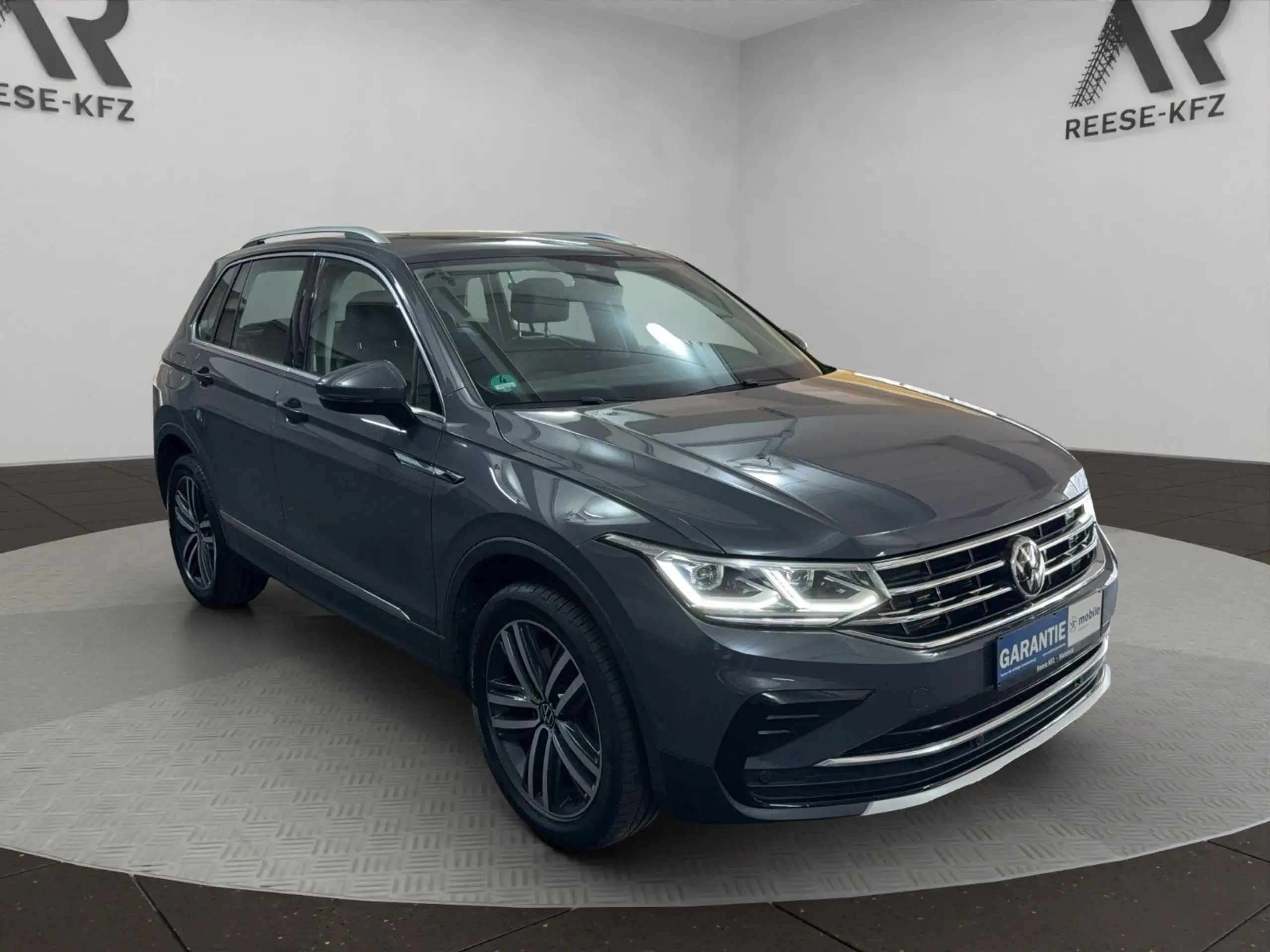 Volkswagen - Tiguan