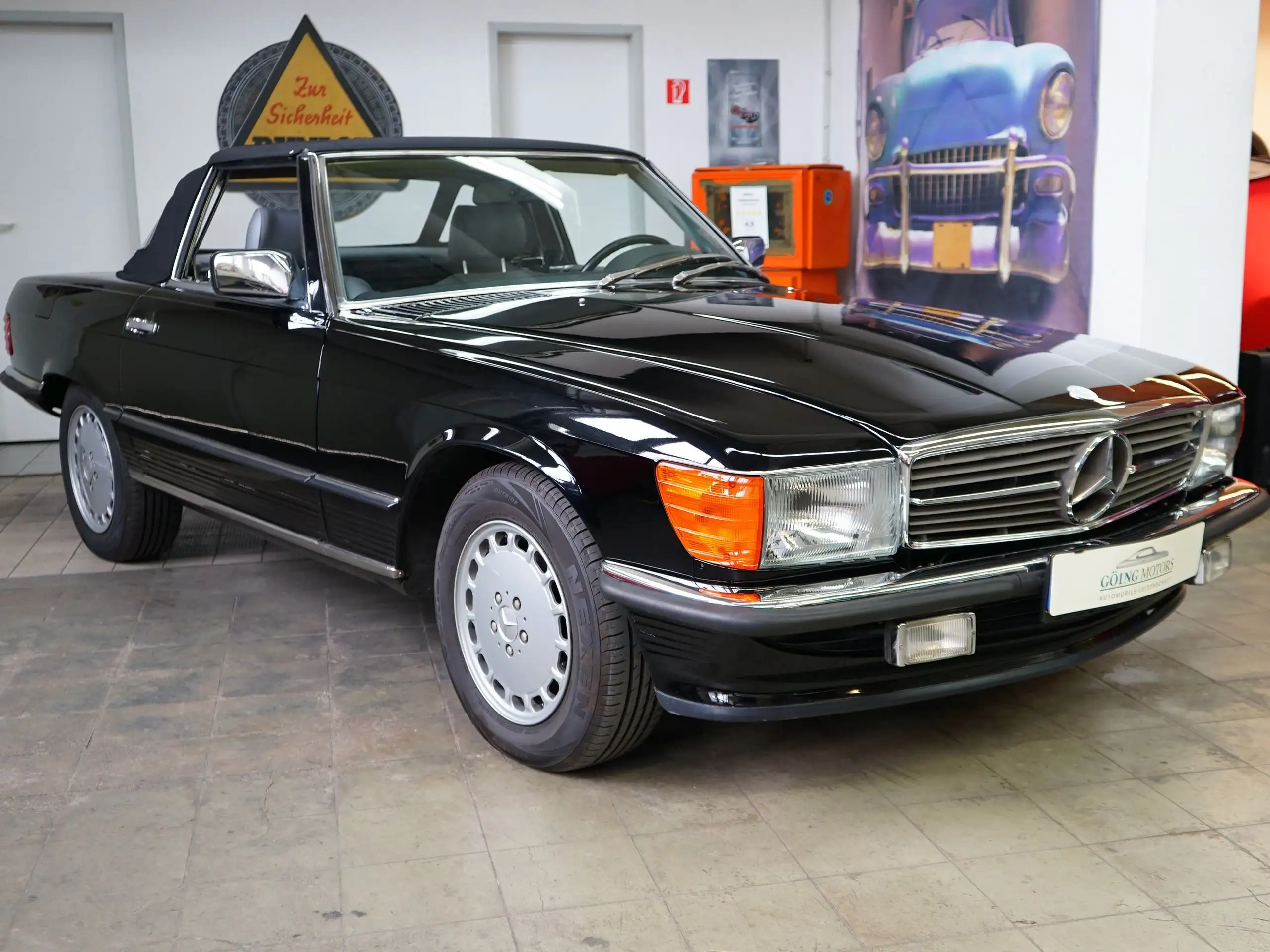 Mercedes-Benz SL 560 1987