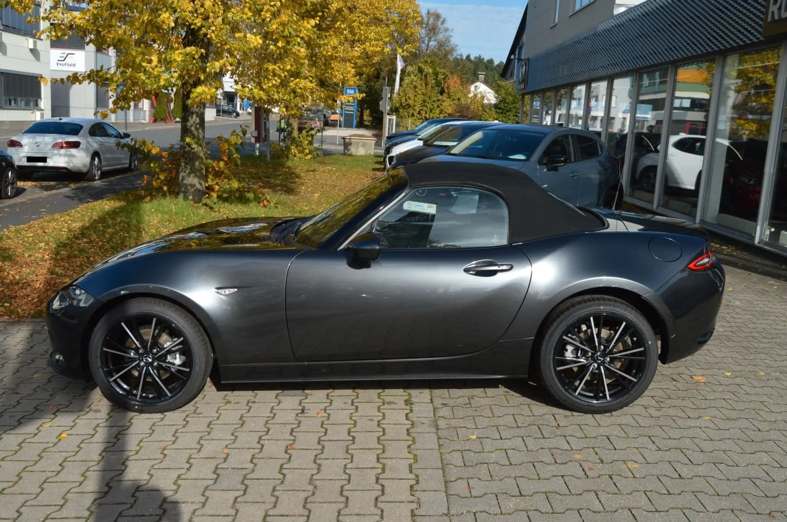 Mazda - MX-5