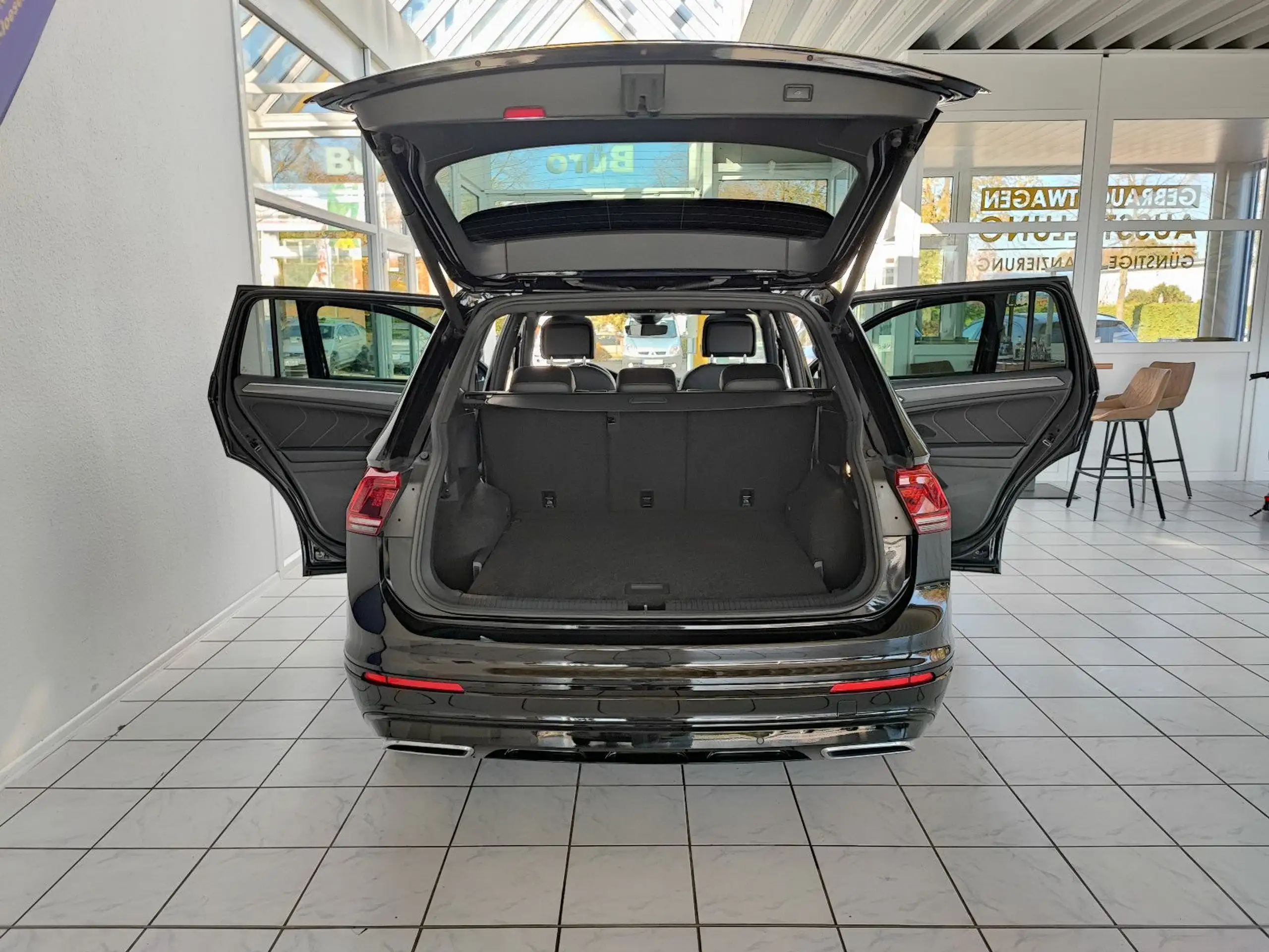 Volkswagen - Tiguan Allspace