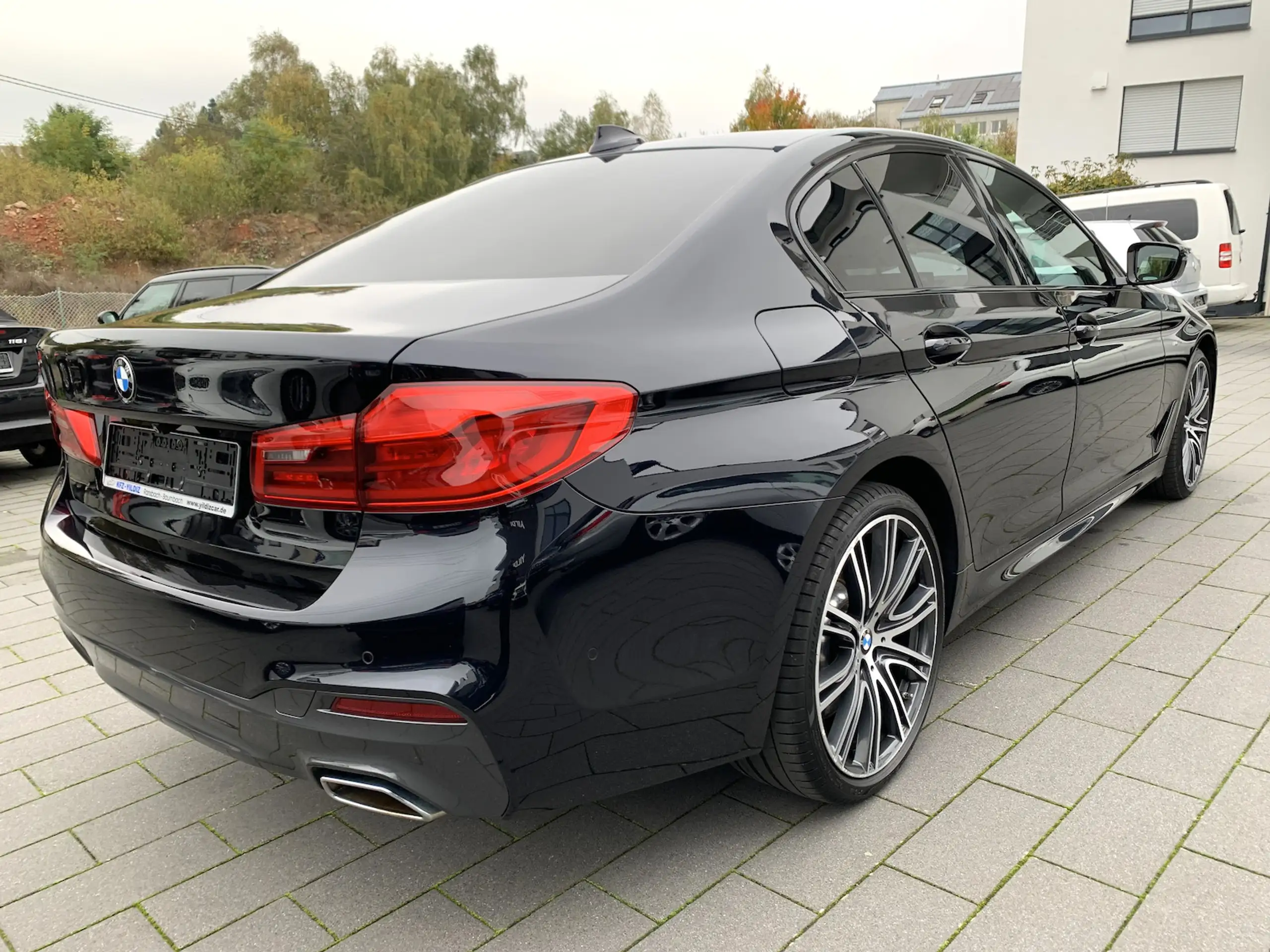 BMW - 540