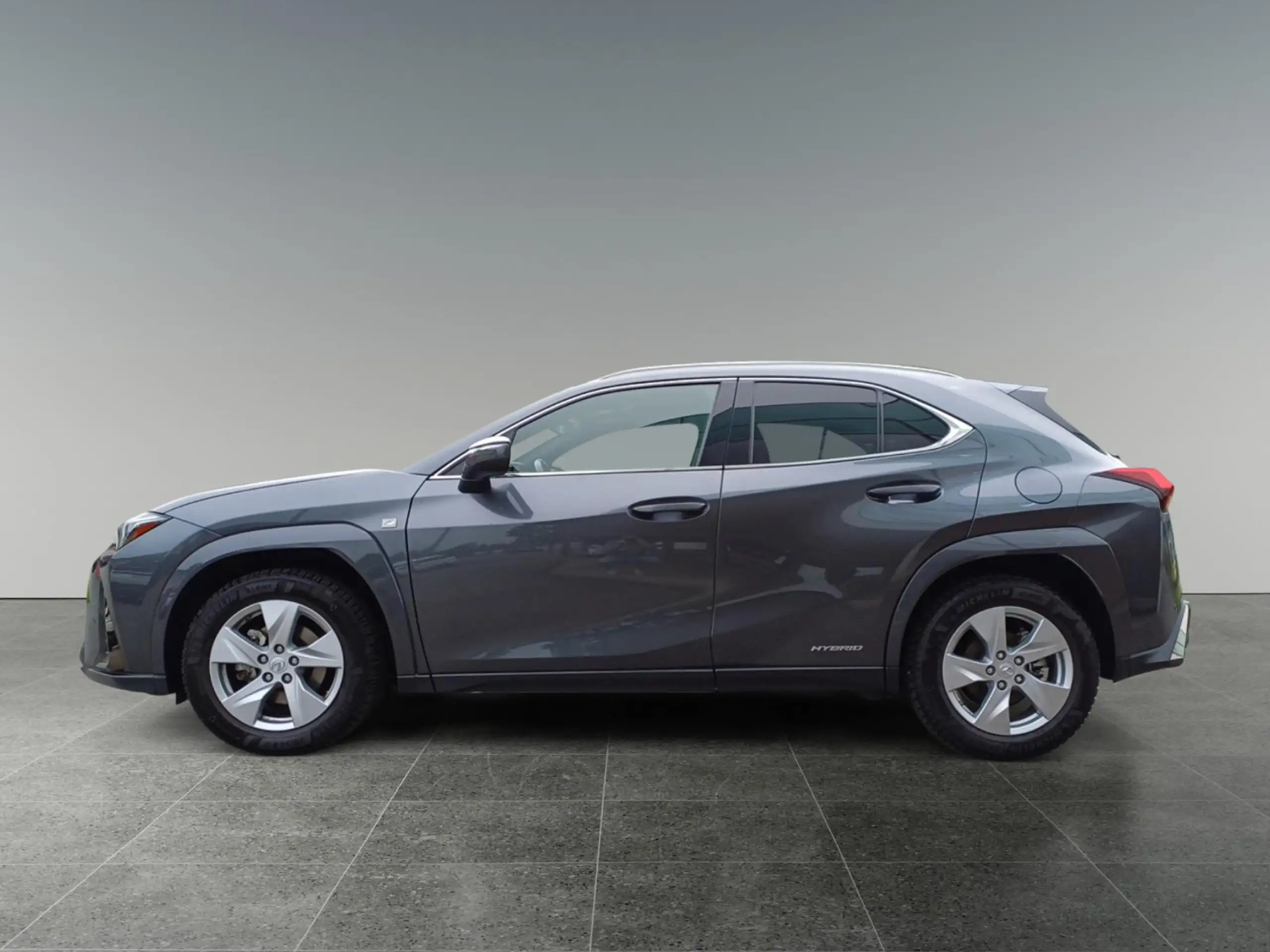 Lexus - UX 250h