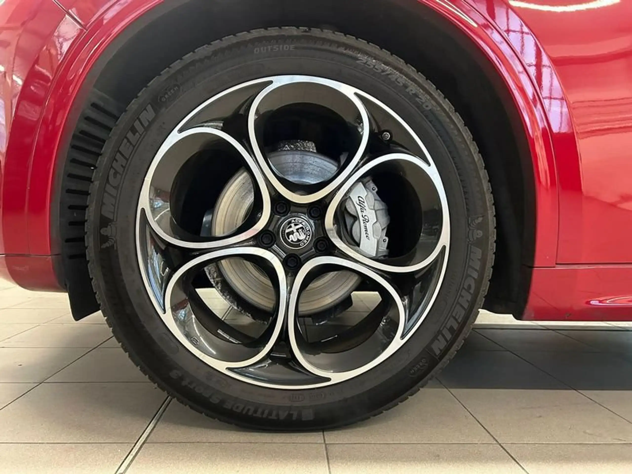 Alfa Romeo - Stelvio