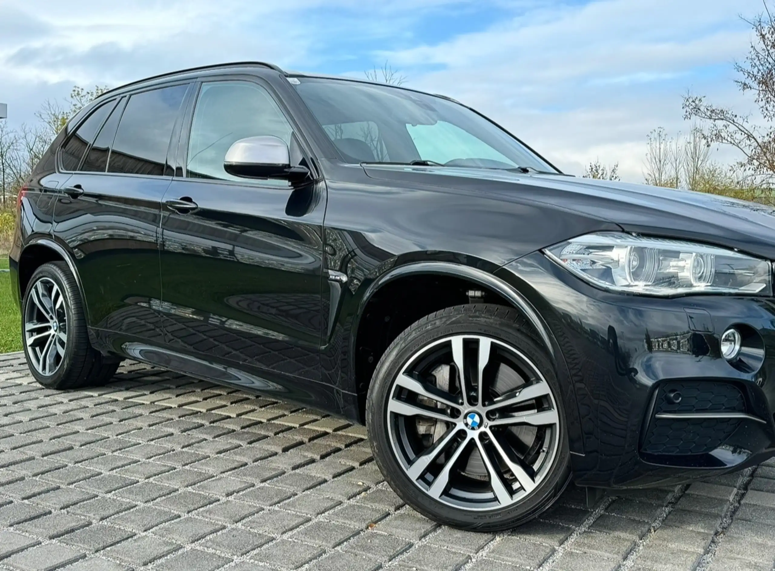 BMW - X5