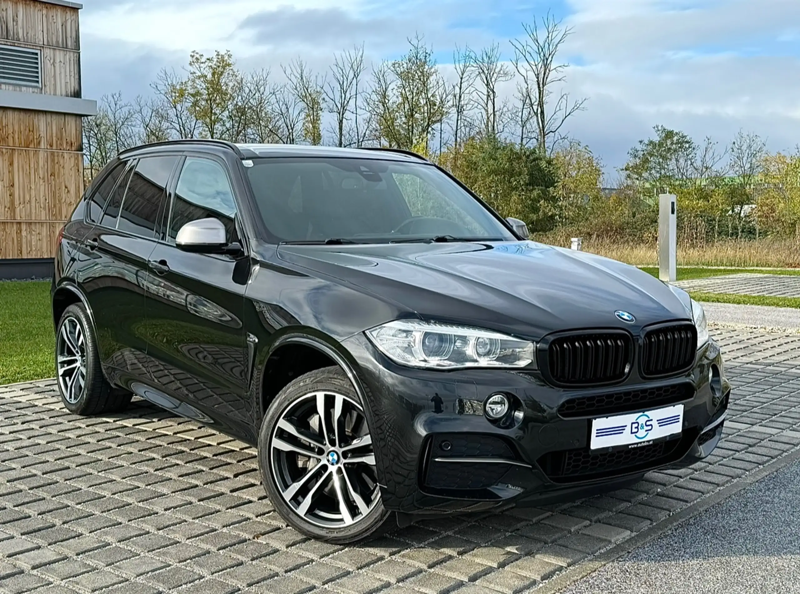 BMW - X5