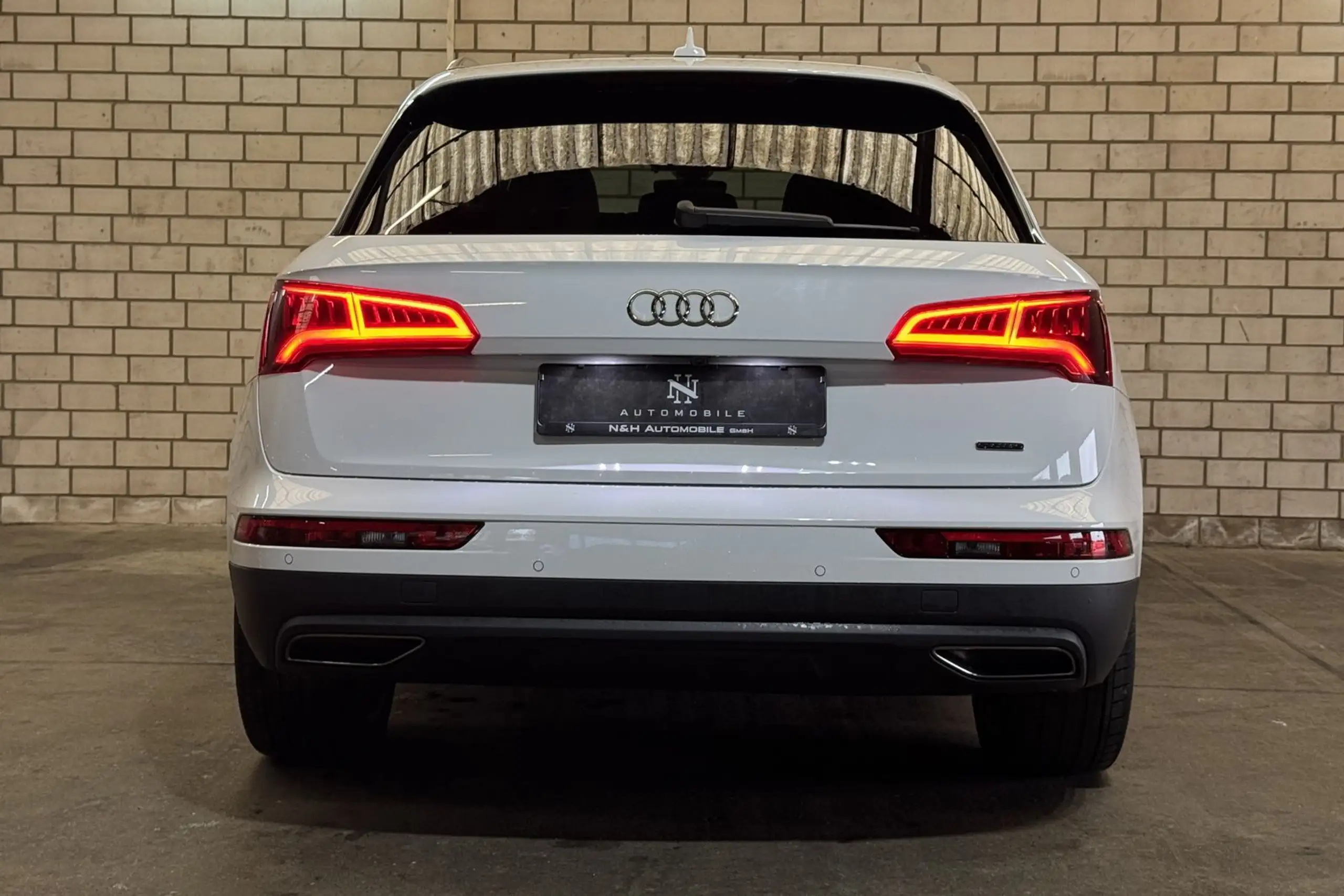 Audi - Q5