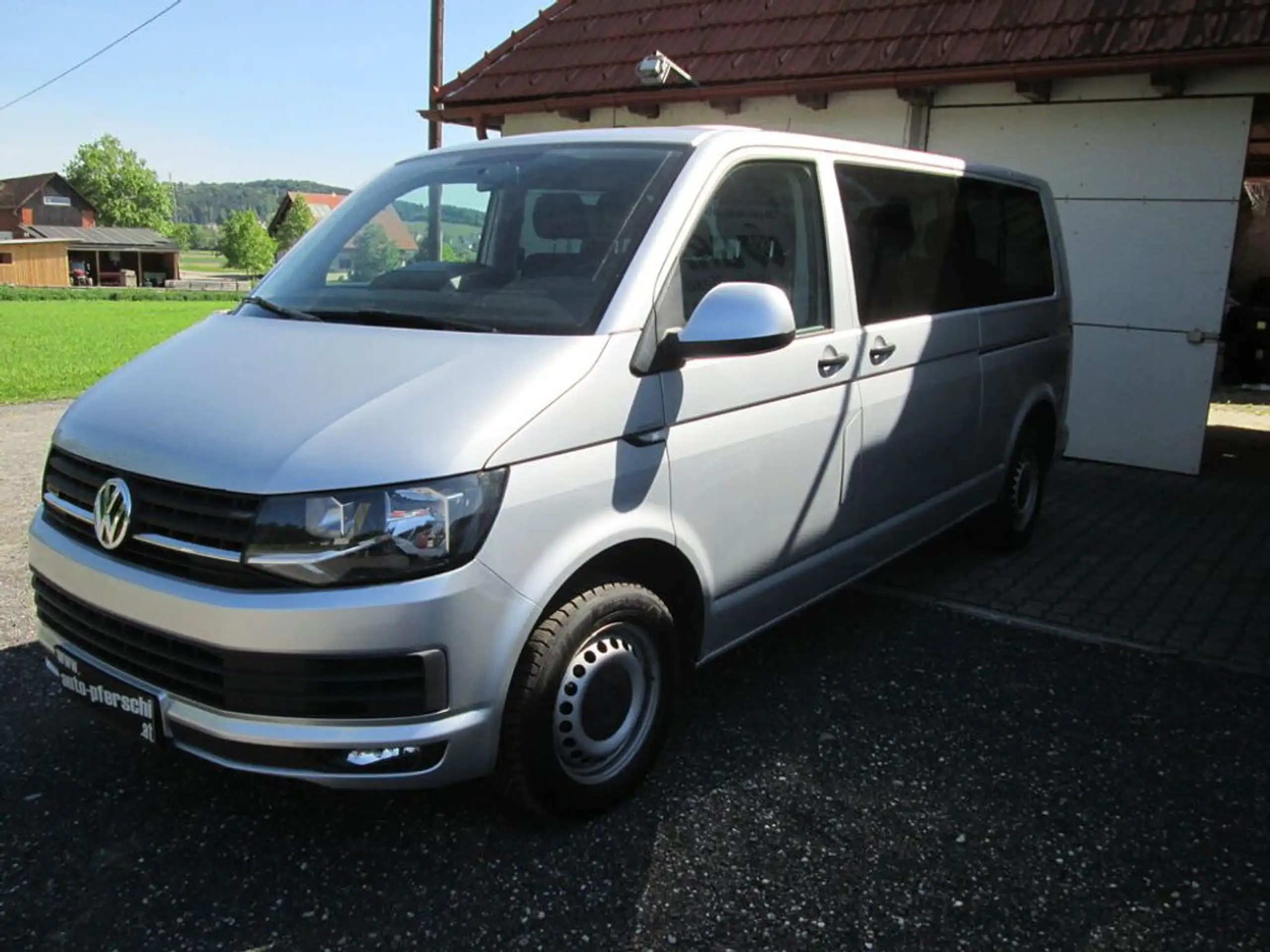 Volkswagen - T6 Kombi