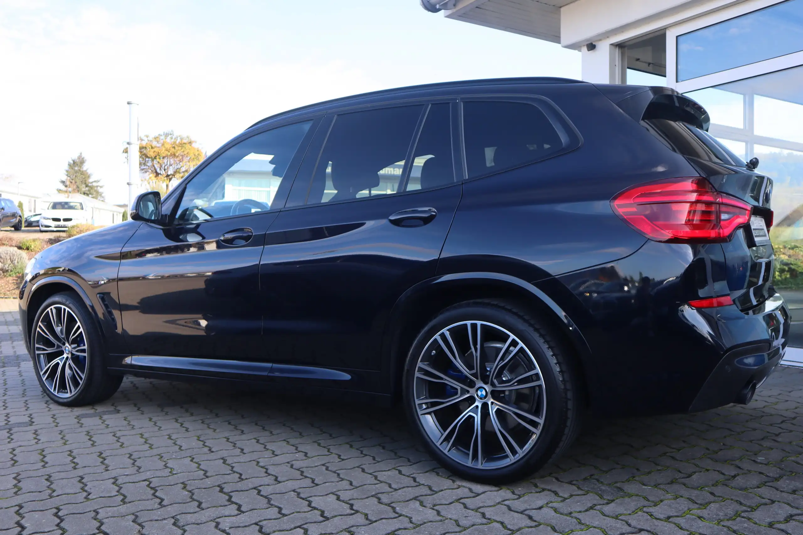 BMW - X3