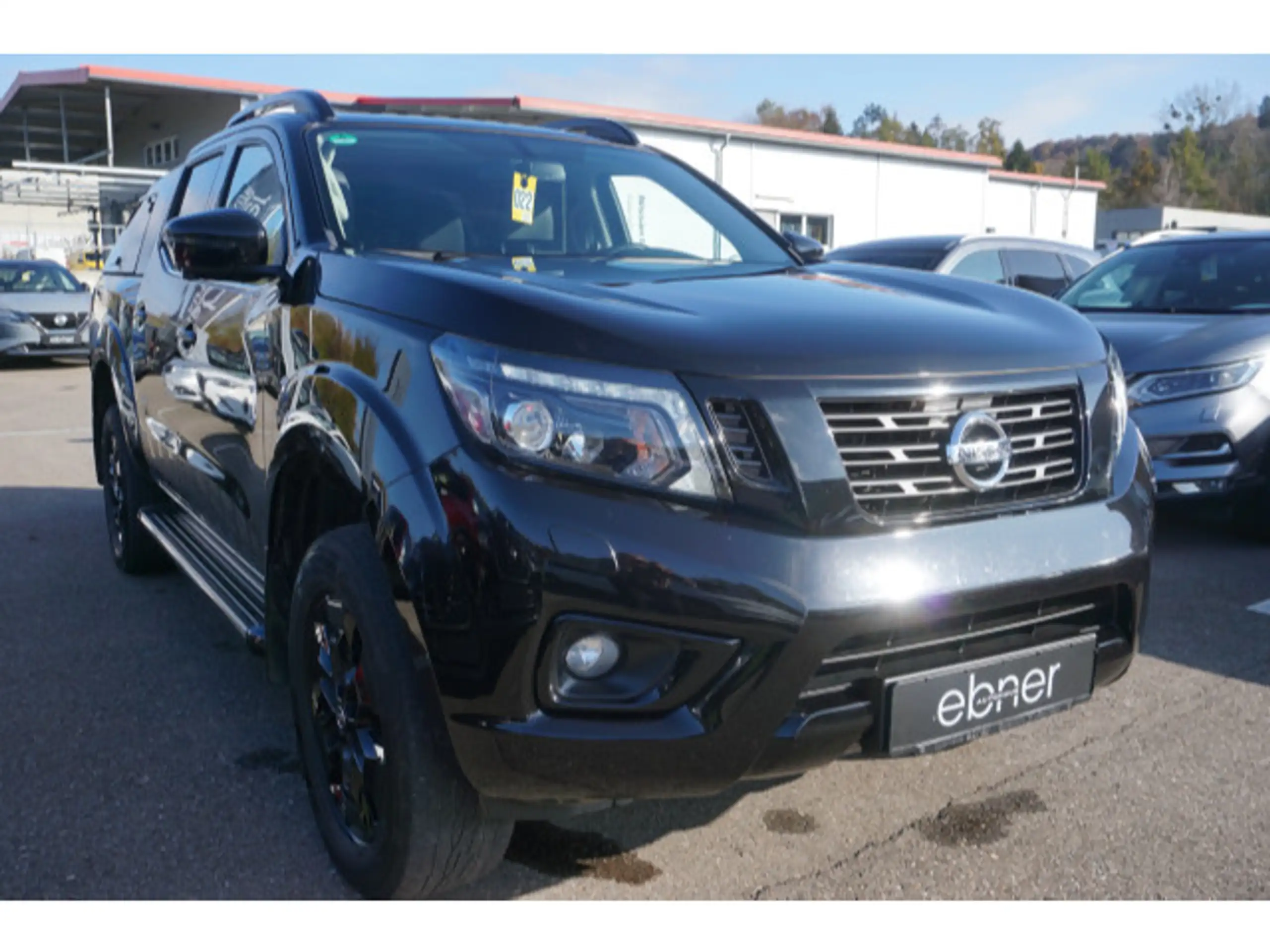 Nissan - Navara