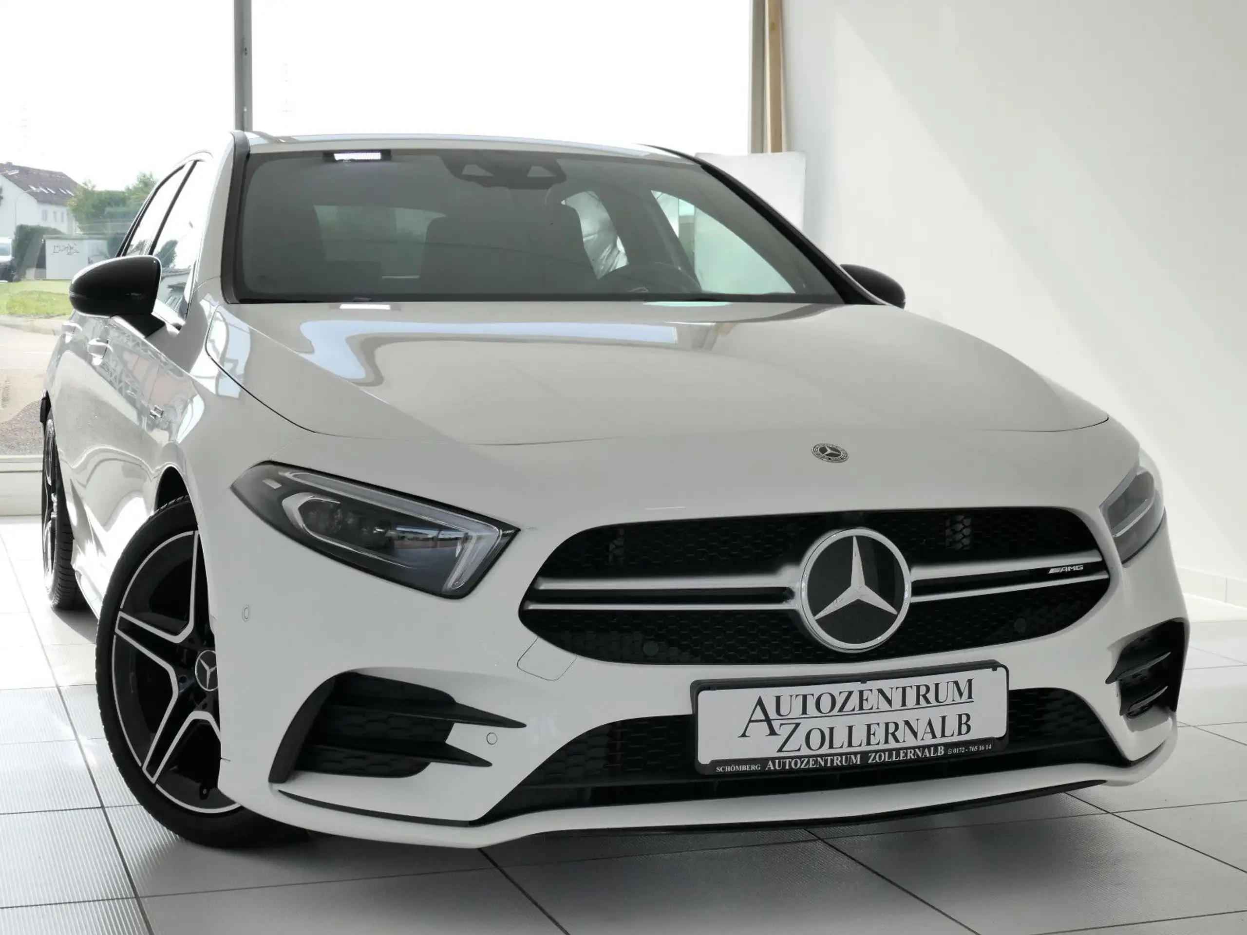 Mercedes-Benz - A 35 AMG