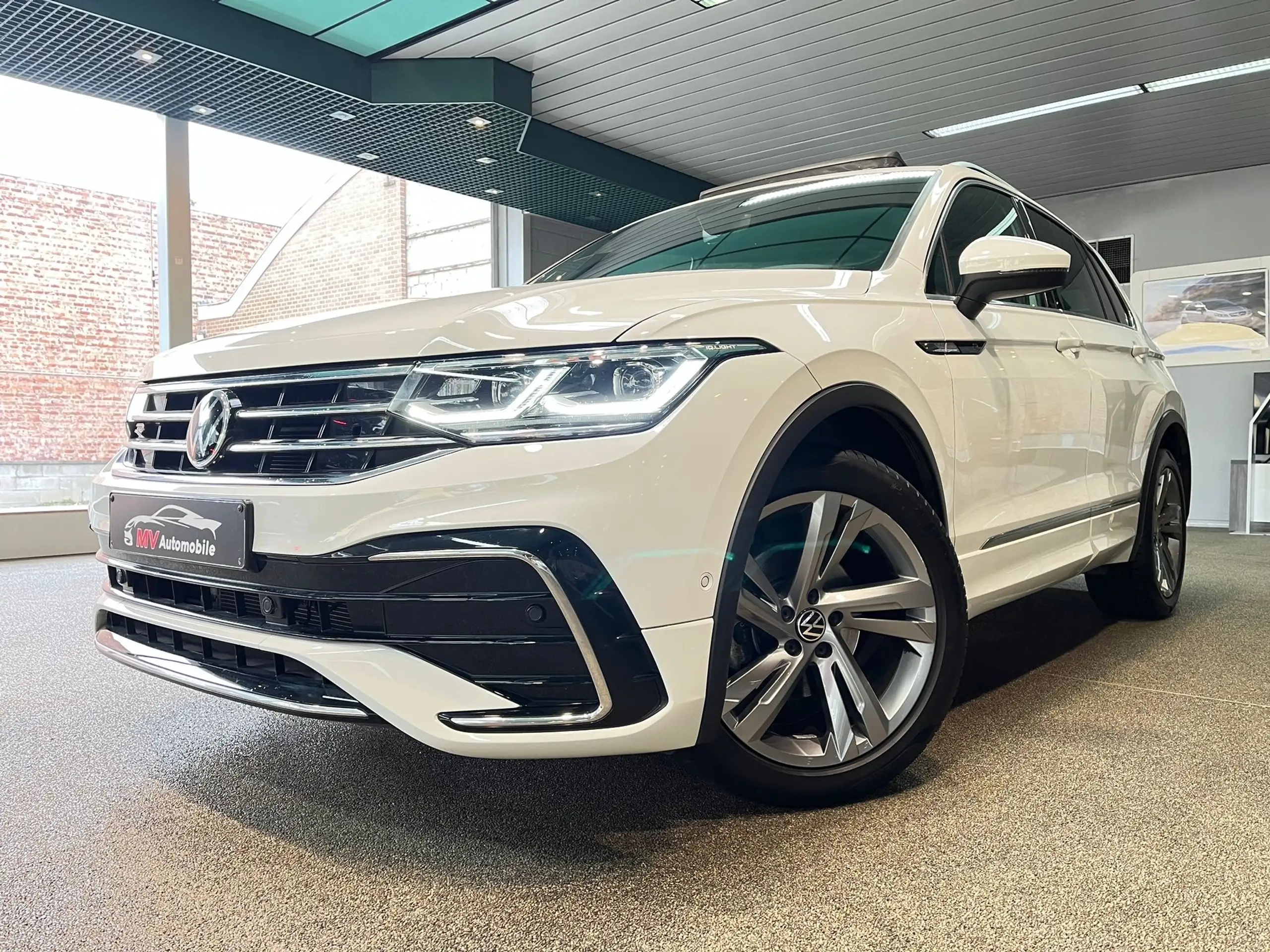 Volkswagen - Tiguan