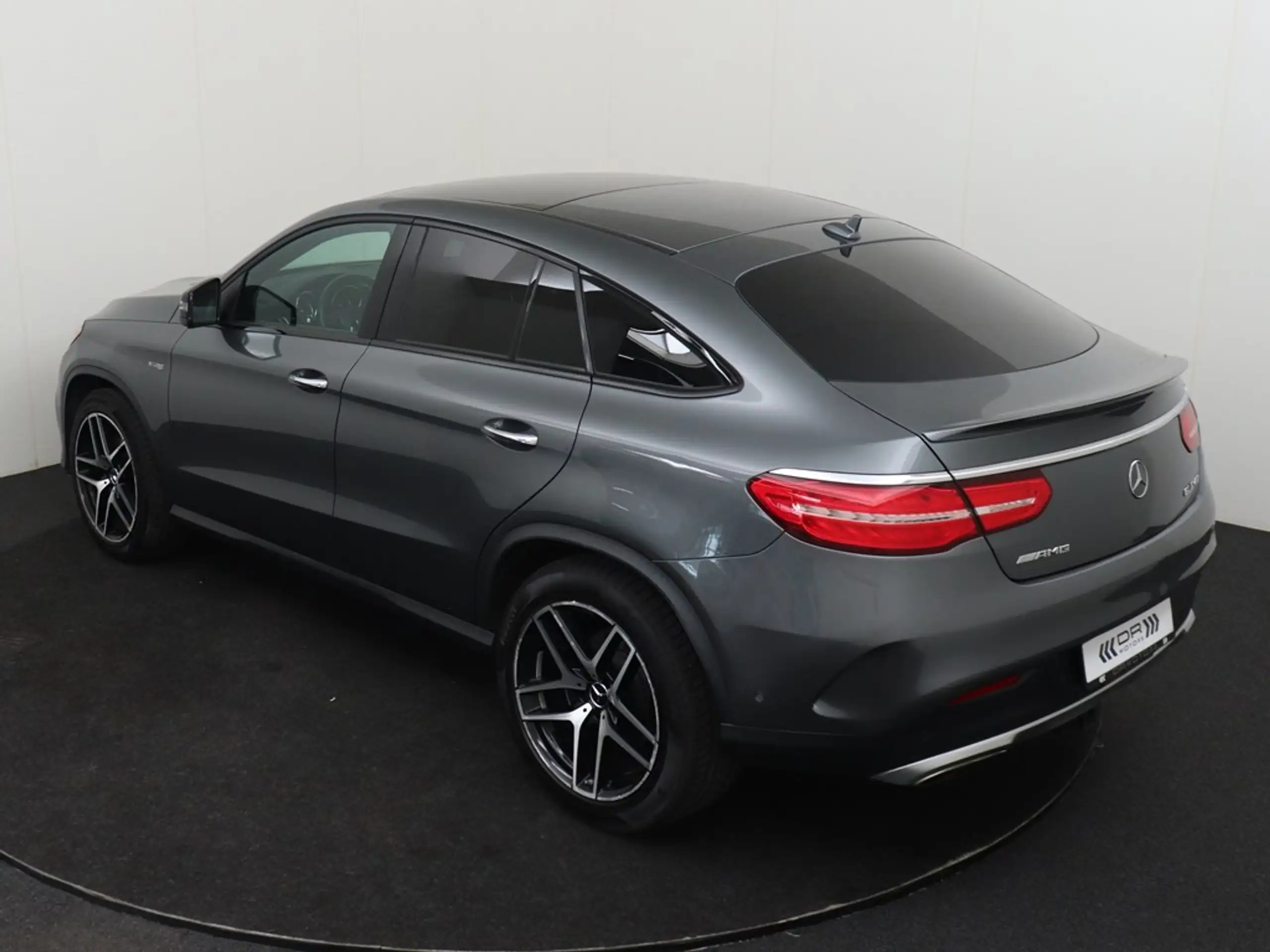 Mercedes-Benz - GLE 43 AMG