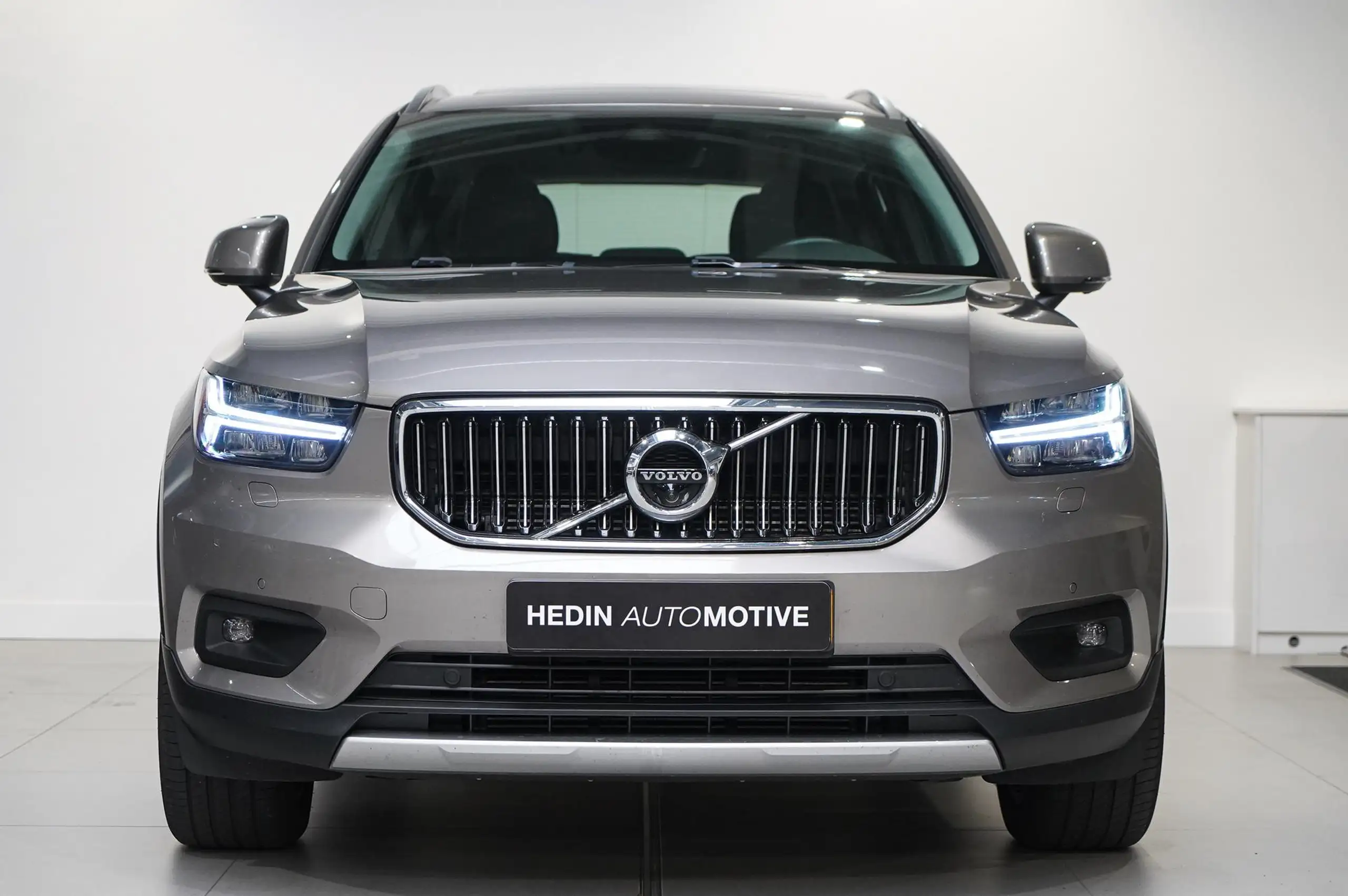 Volvo - XC40