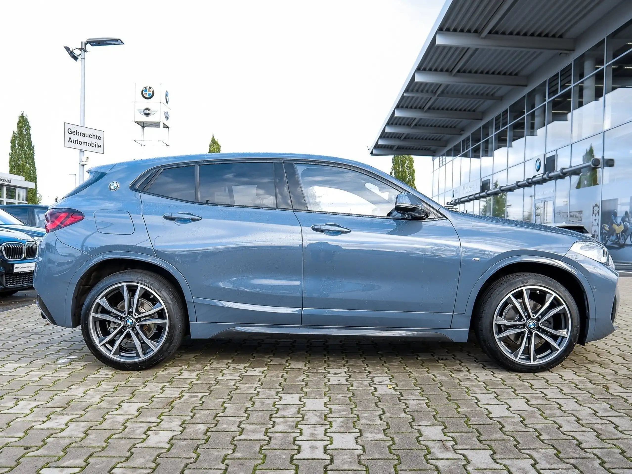 BMW - X2