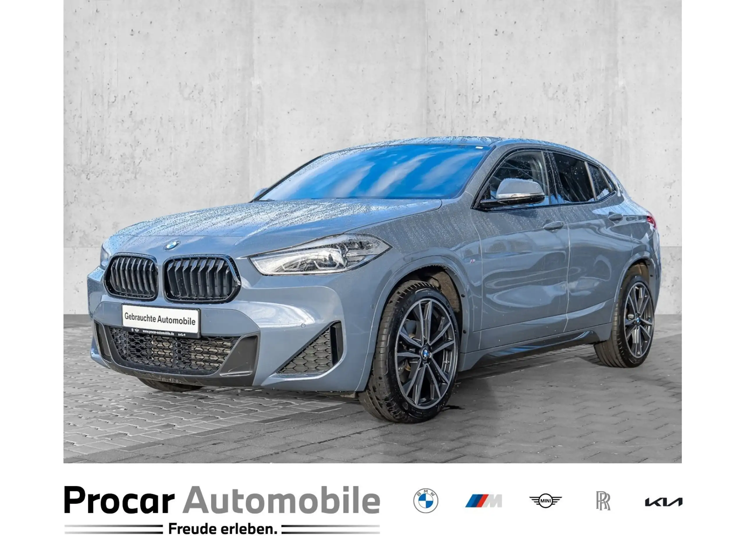 BMW - X2