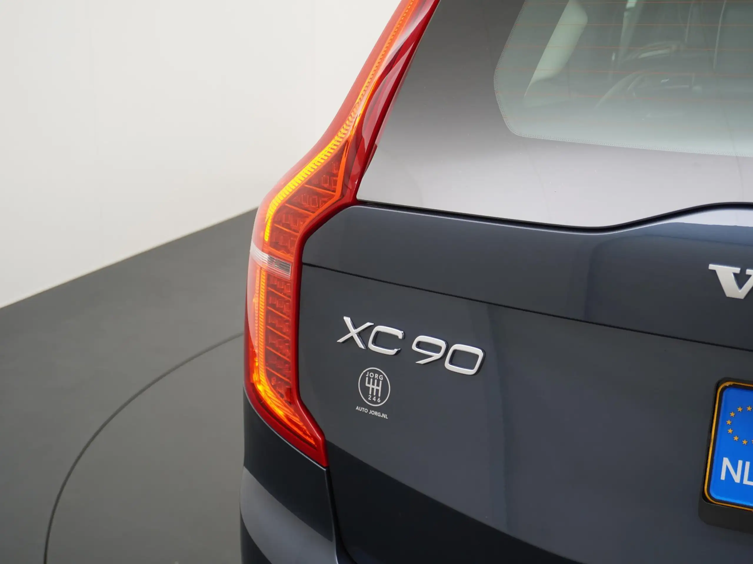 Volvo - XC90