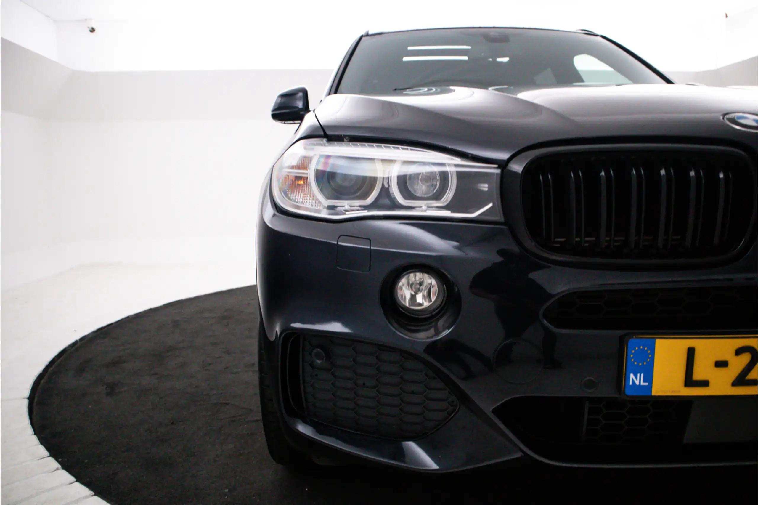 BMW - X5