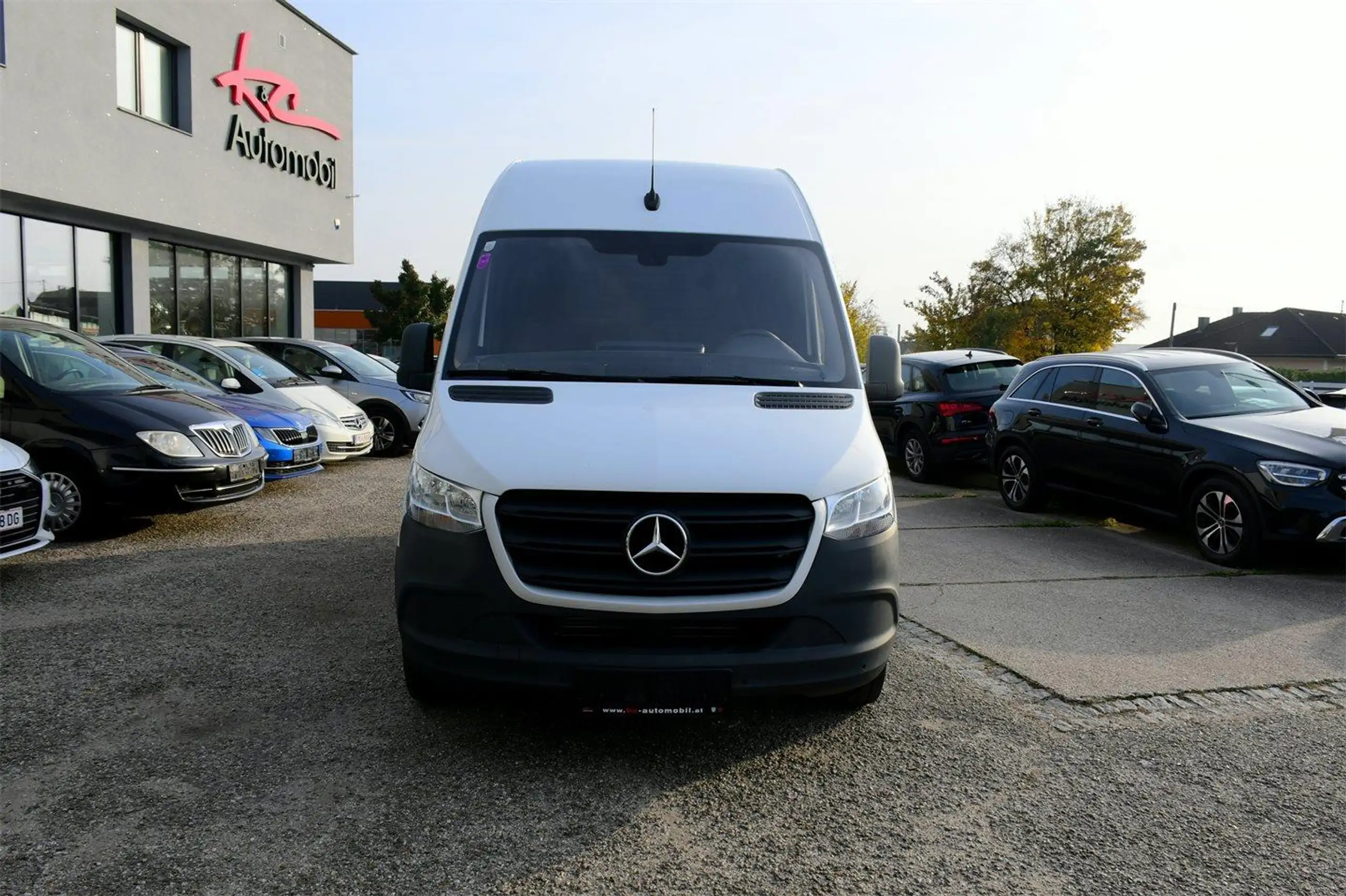 Mercedes-Benz - Sprinter