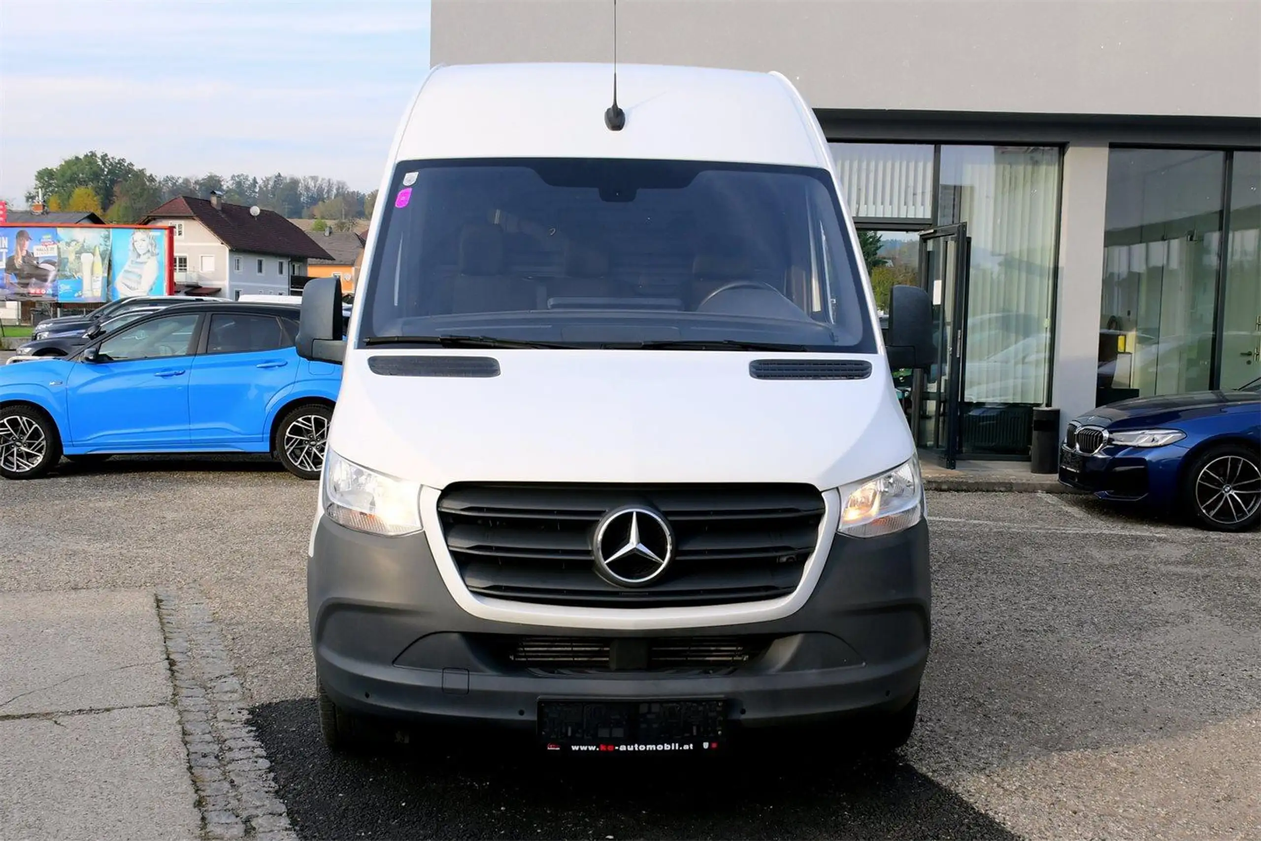 Mercedes-Benz - Sprinter