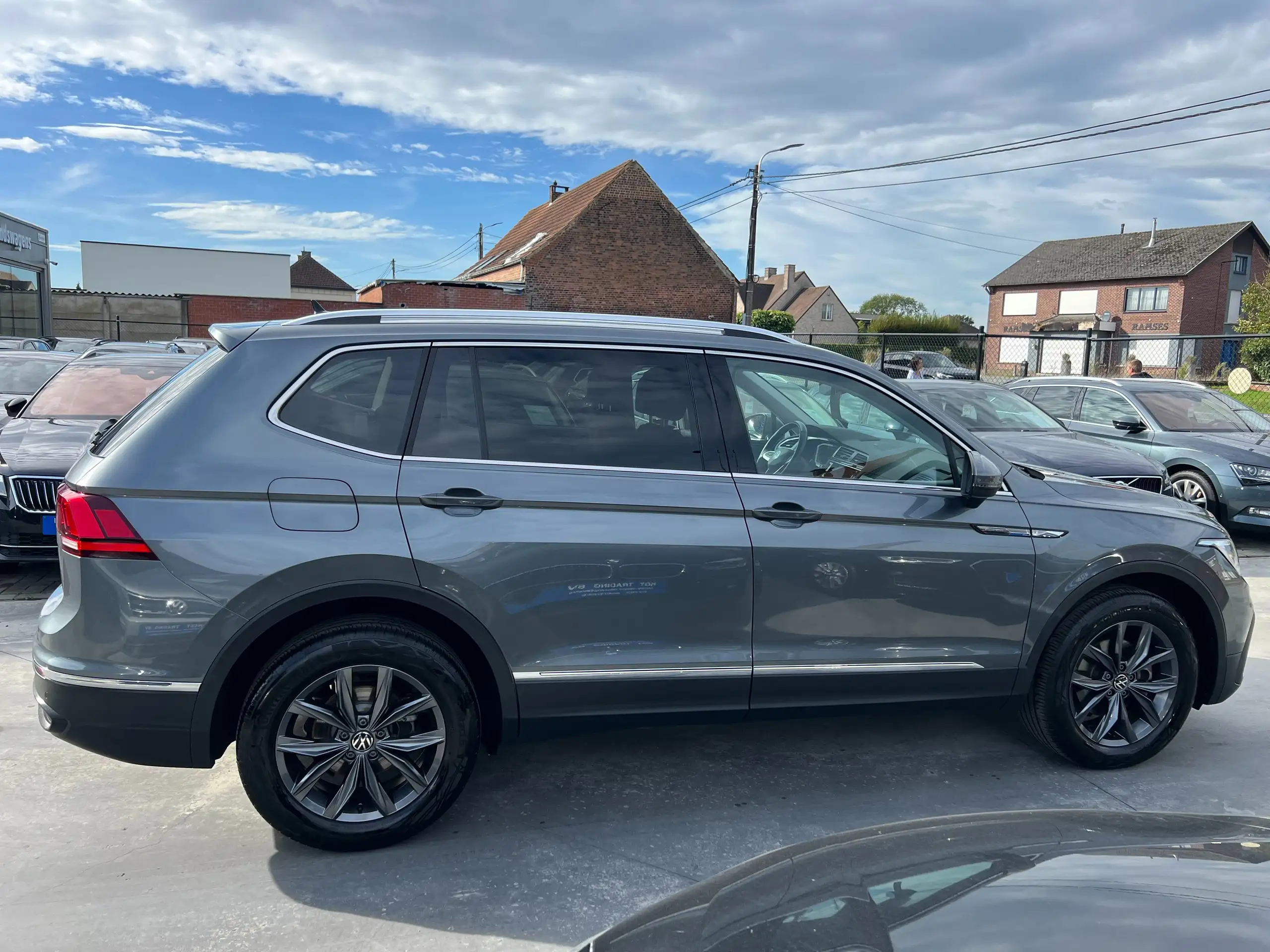 Volkswagen - Tiguan Allspace