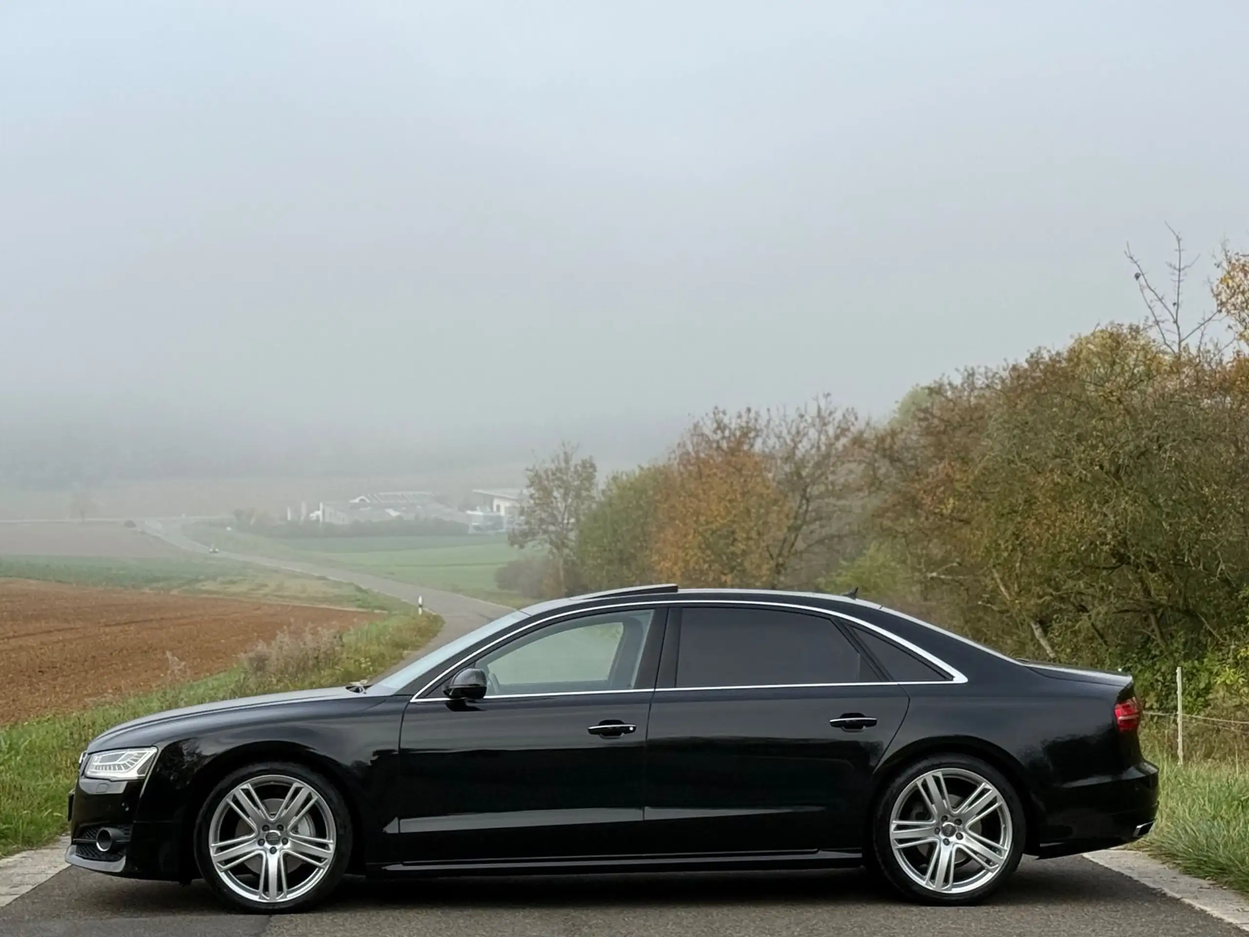 Audi - A8