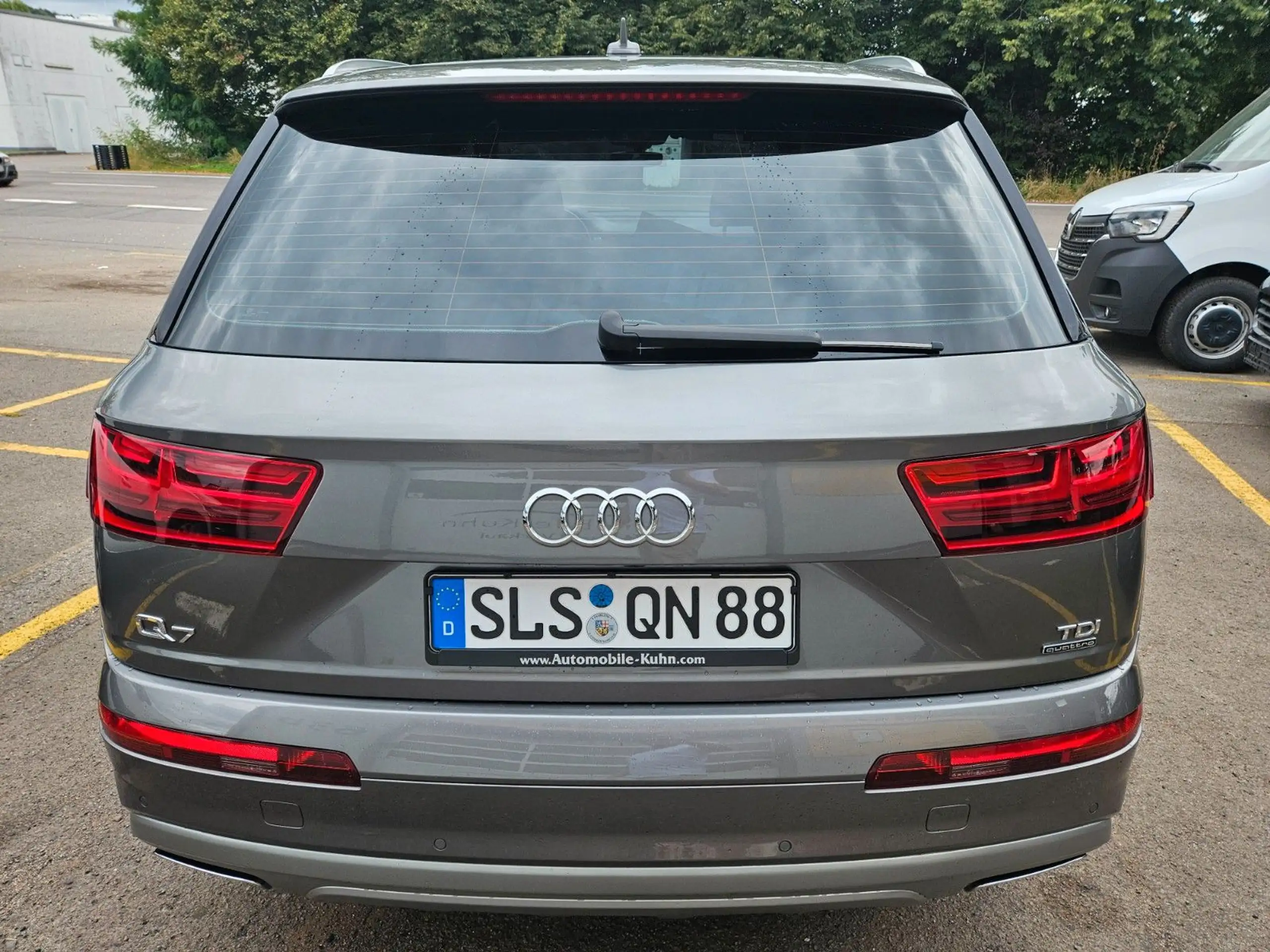 Audi - Q7