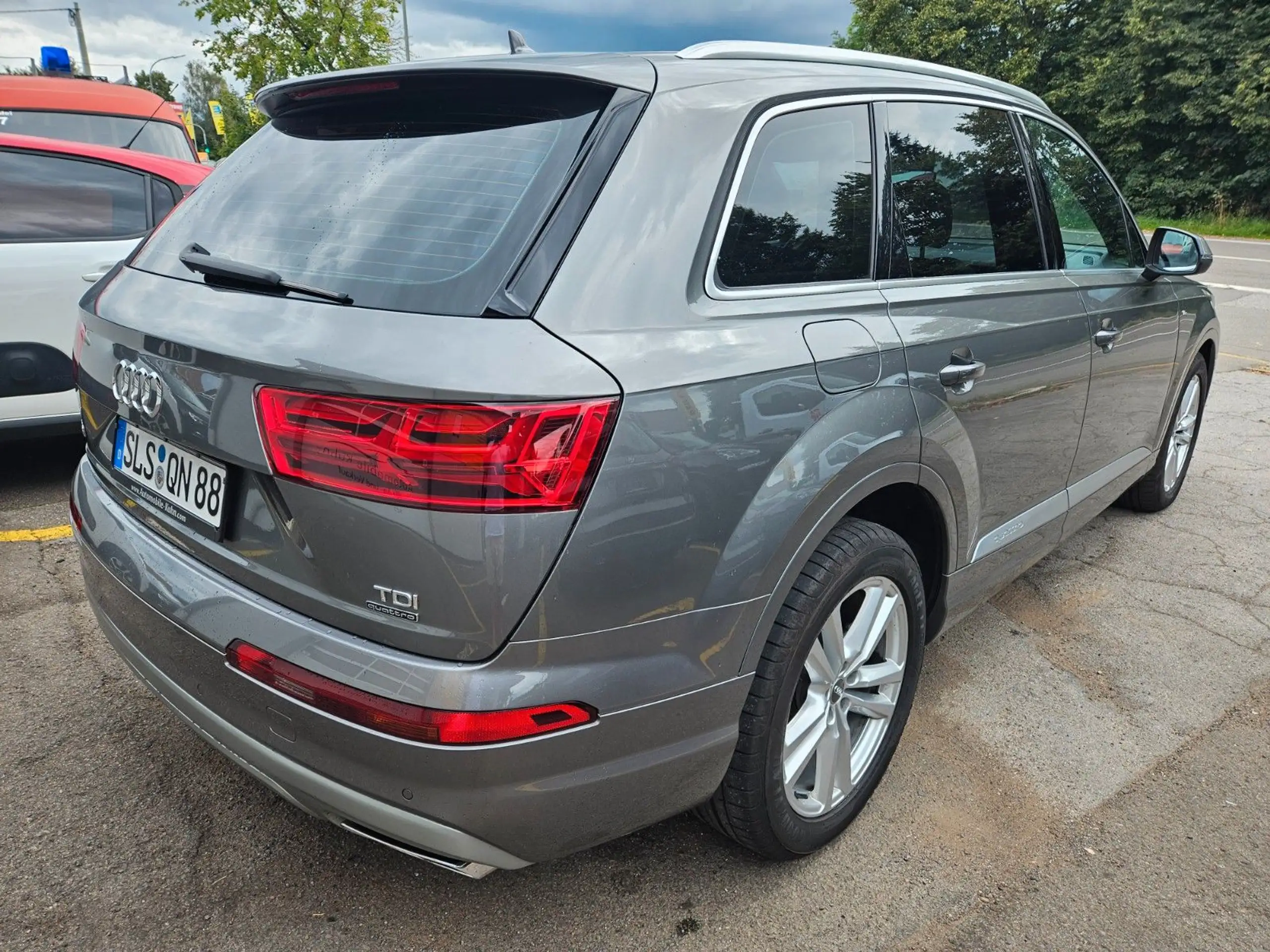 Audi - Q7