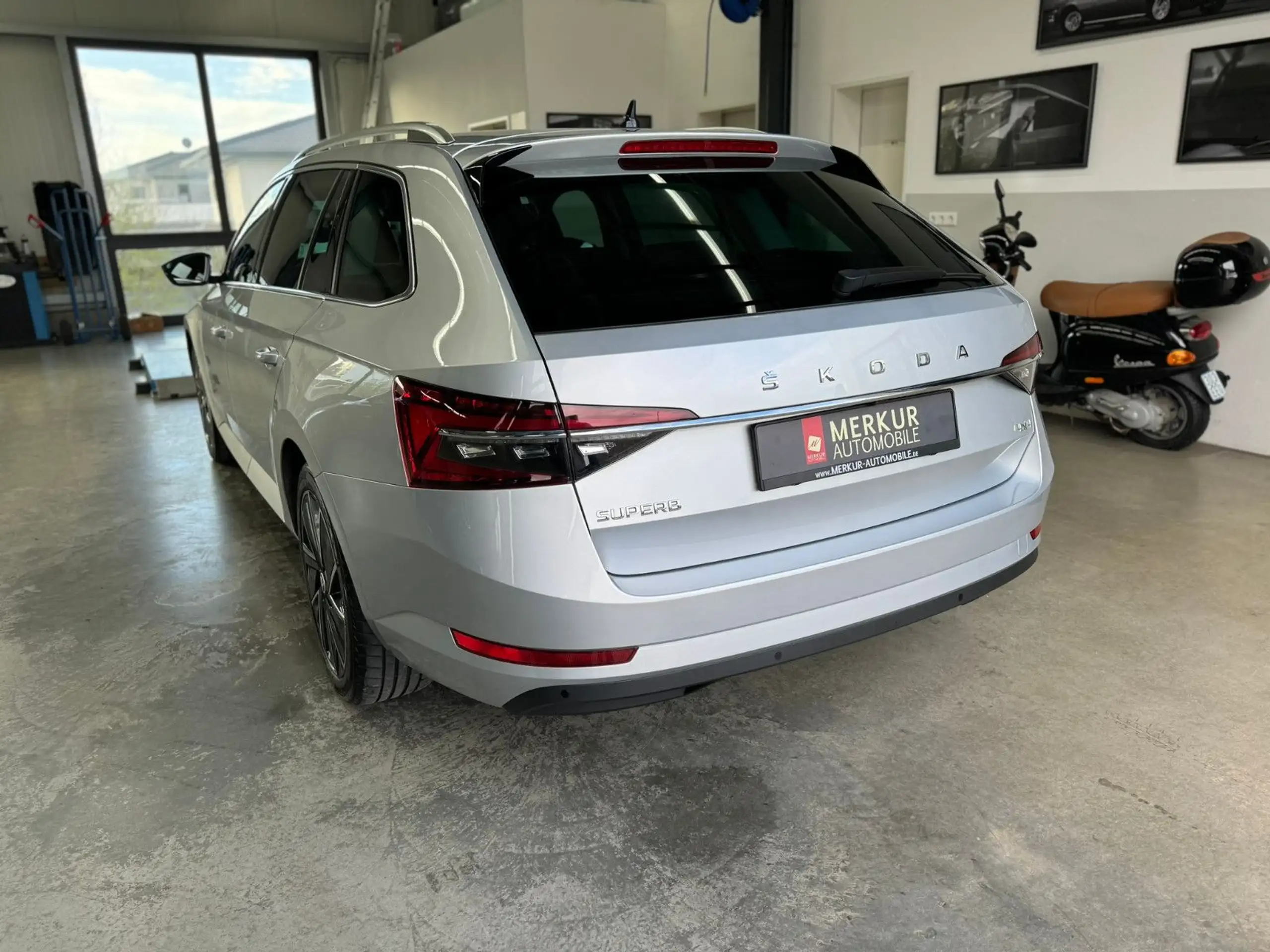 Skoda - Superb